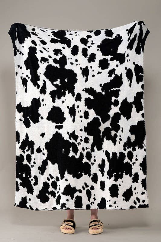 Urban Daizy Western Cow Print Plush Throw Blanket Black Throw Blanket (UDZ-AC-00126)