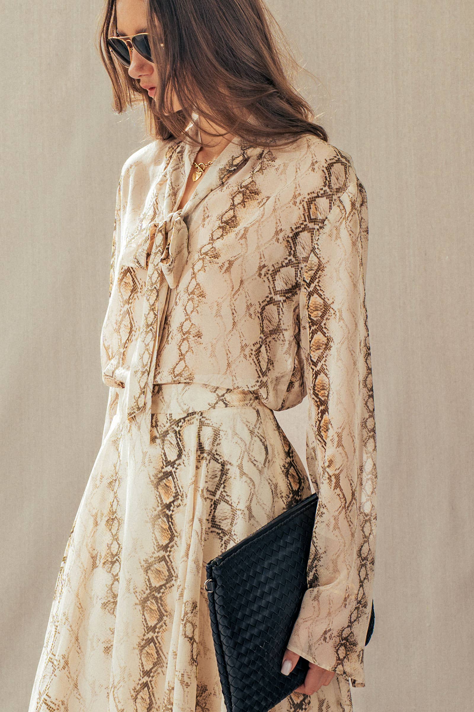 Urban Daizy Snake Print Tie Neck Blouse Long Sleeve Cream-Multi Blouse - Women's (UDZ-TP-01051) – alternate view 4