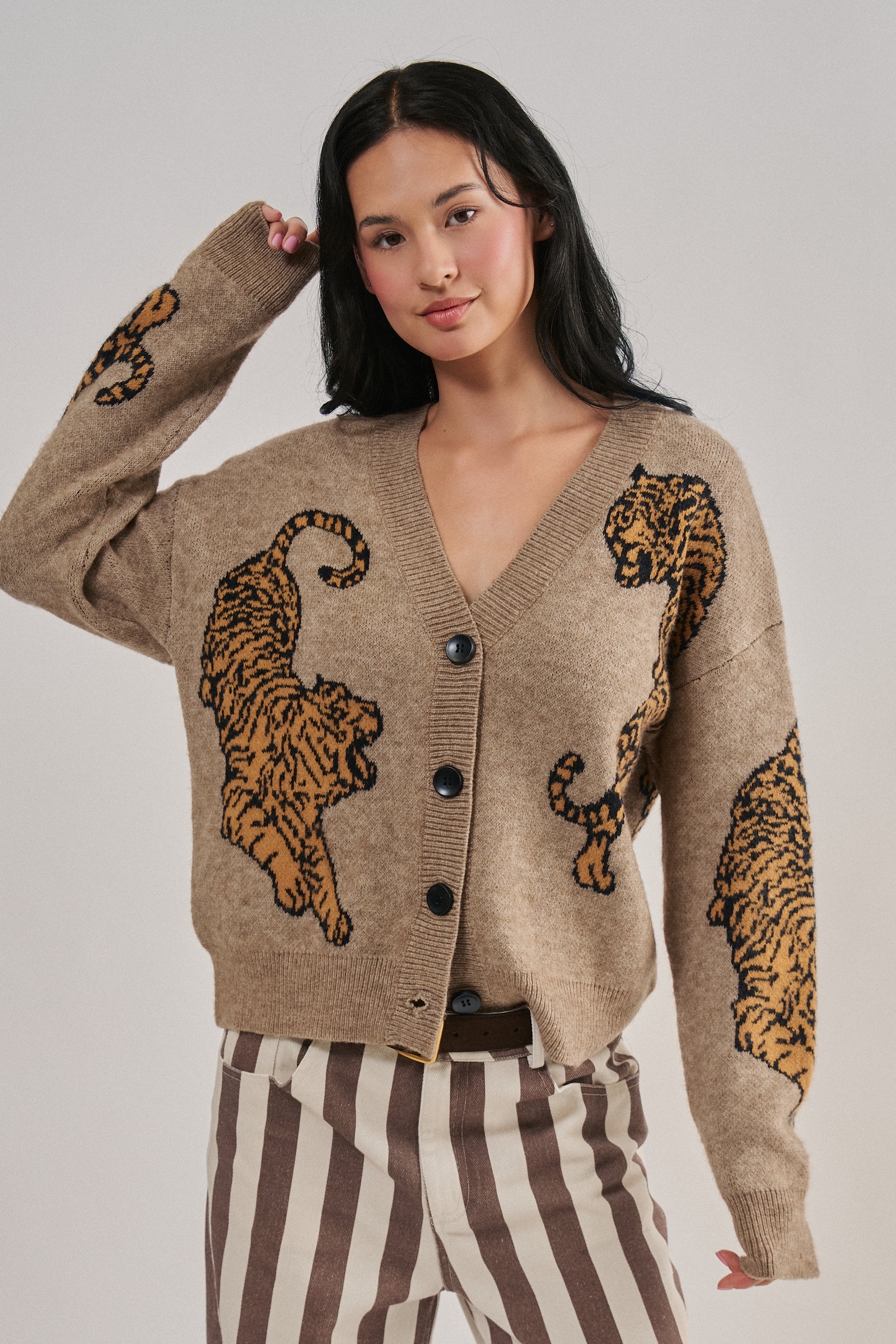 Tiger Jacquard Knit Sweater Cardigan | wholesale cardigan - women's | Urban Daizy
