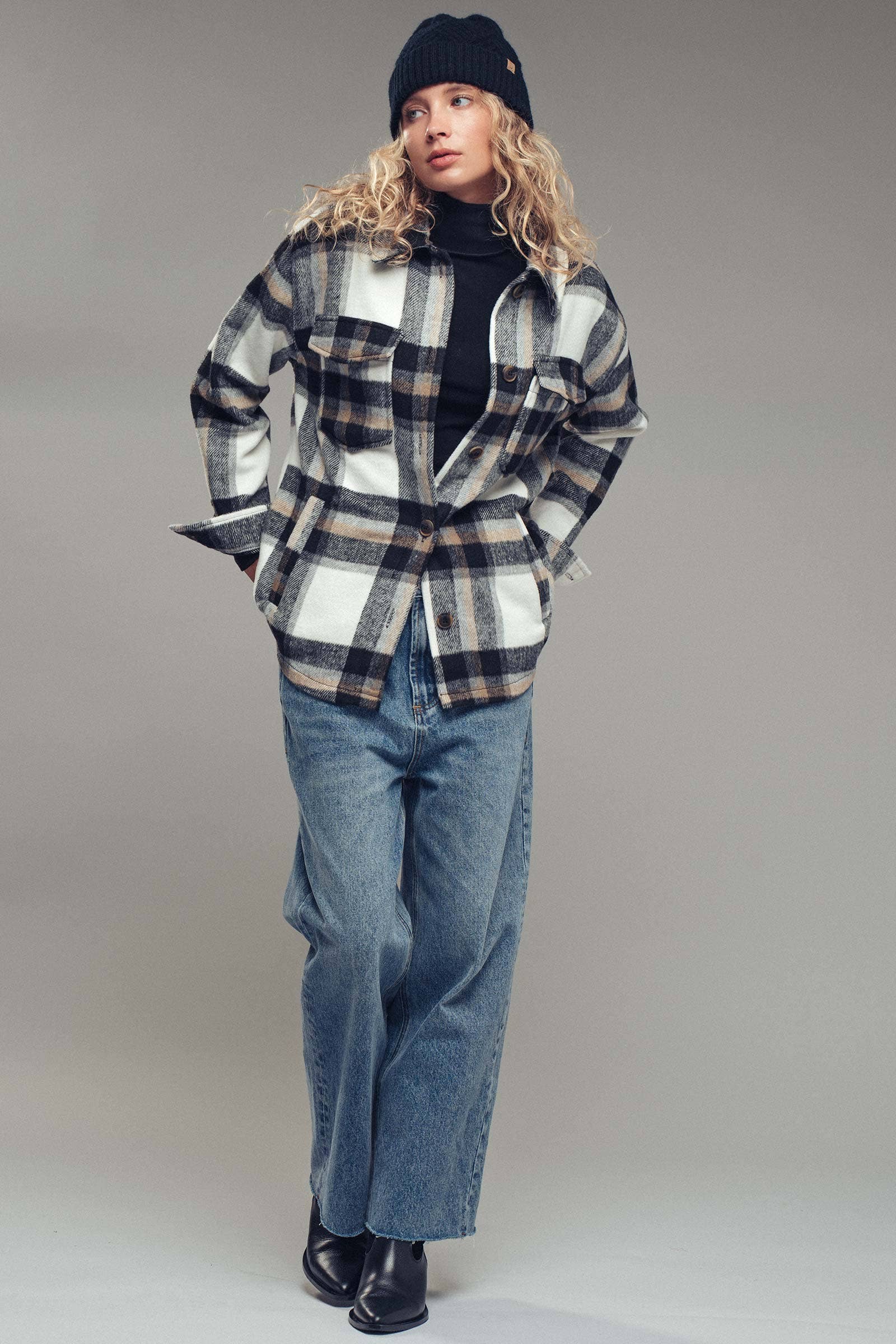 Urban Daizy Plaid Button-Down Jacket Black Shirt Jacket Shacket - Women's (UDZ-OT-00051) – alternate view 11
