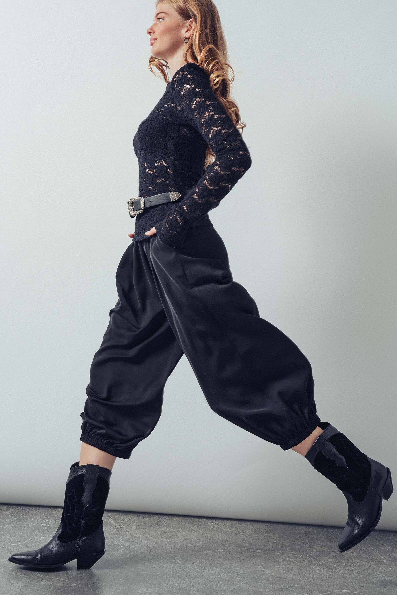 Boho Relaxed Fit Elastic Cuff Pants