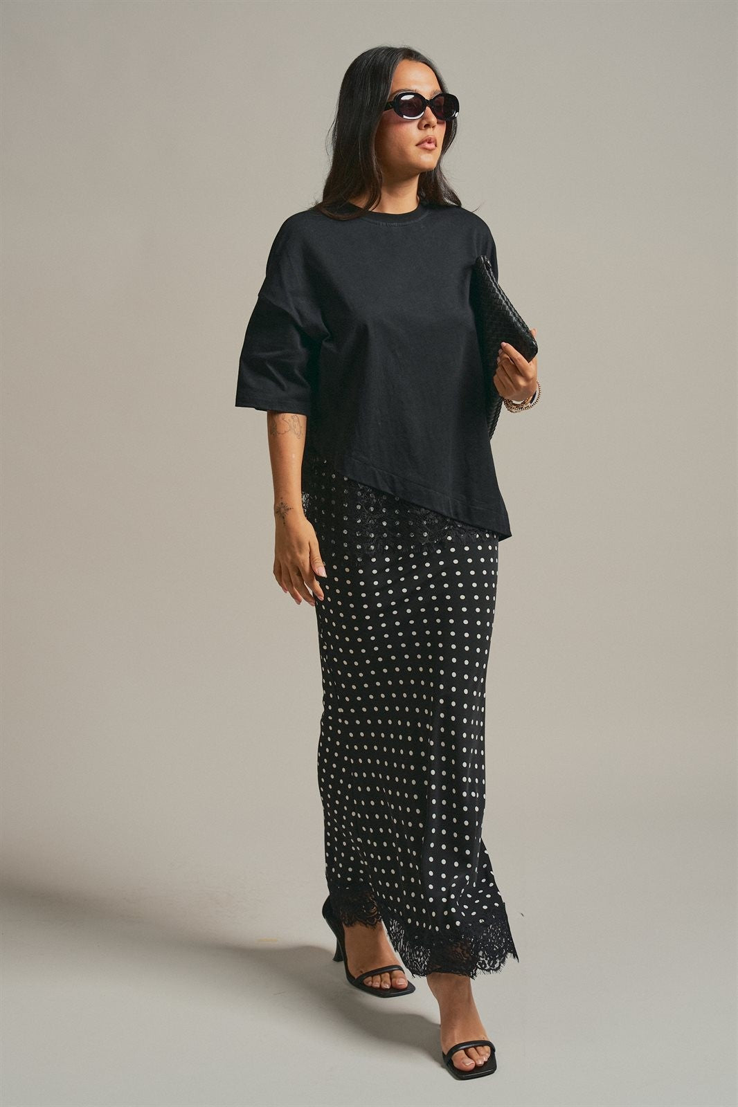 Oversized Cotton Tee with Asymmetric Lace Hem in BLACK - Women's T-Shirts & Polos | Urban Daizy