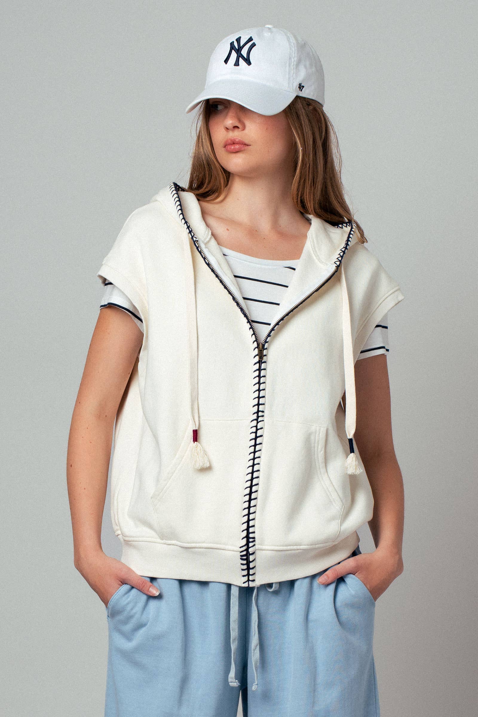 Relaxed Sleeveless Contrast Stitch Zip Hoodie