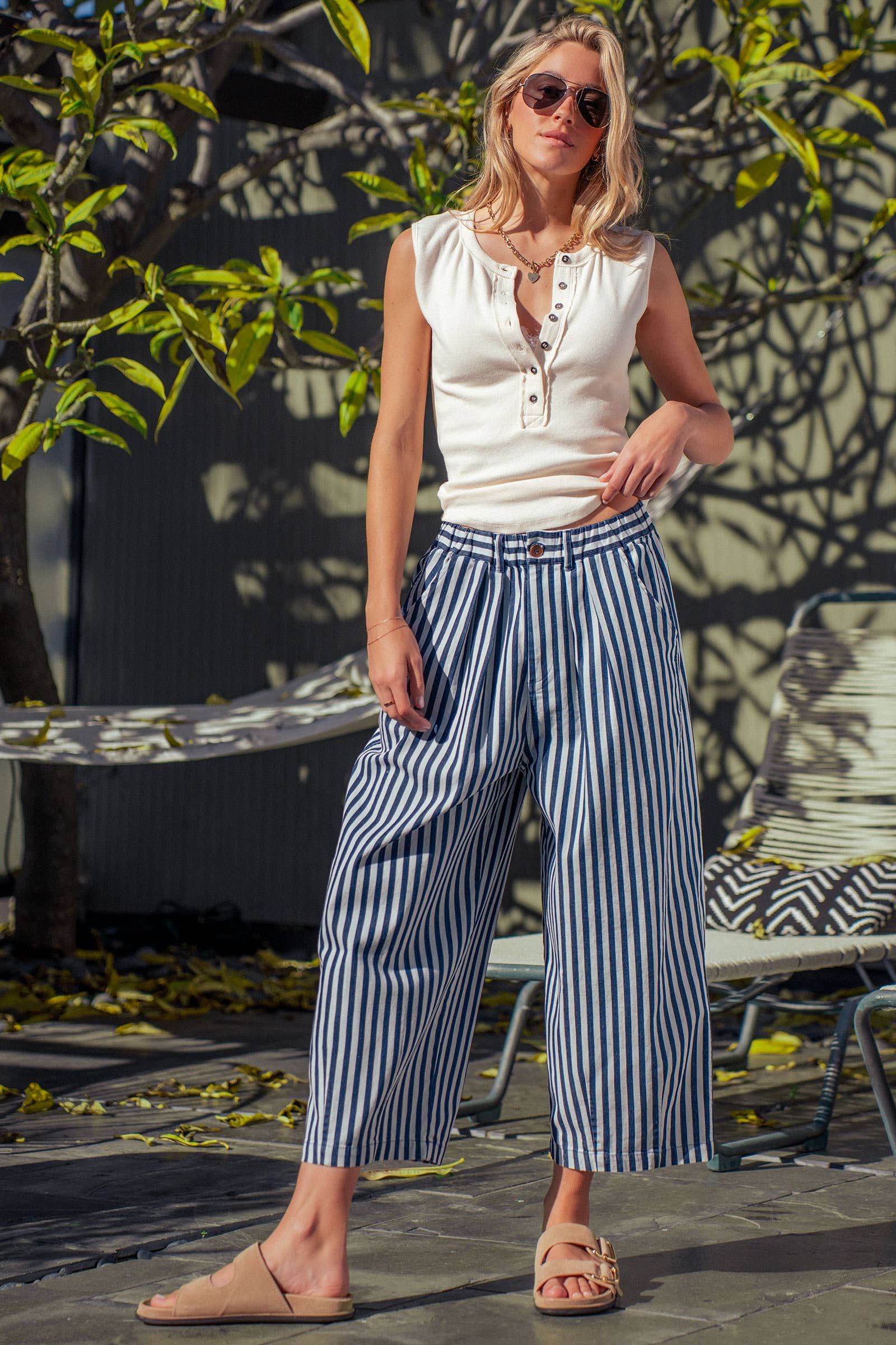 Urban Daizy Striped Pleated Wide Leg Culotte Pants Blue-Stripe Pants - Women's (UDZ-PT-00477) – alternate view 10