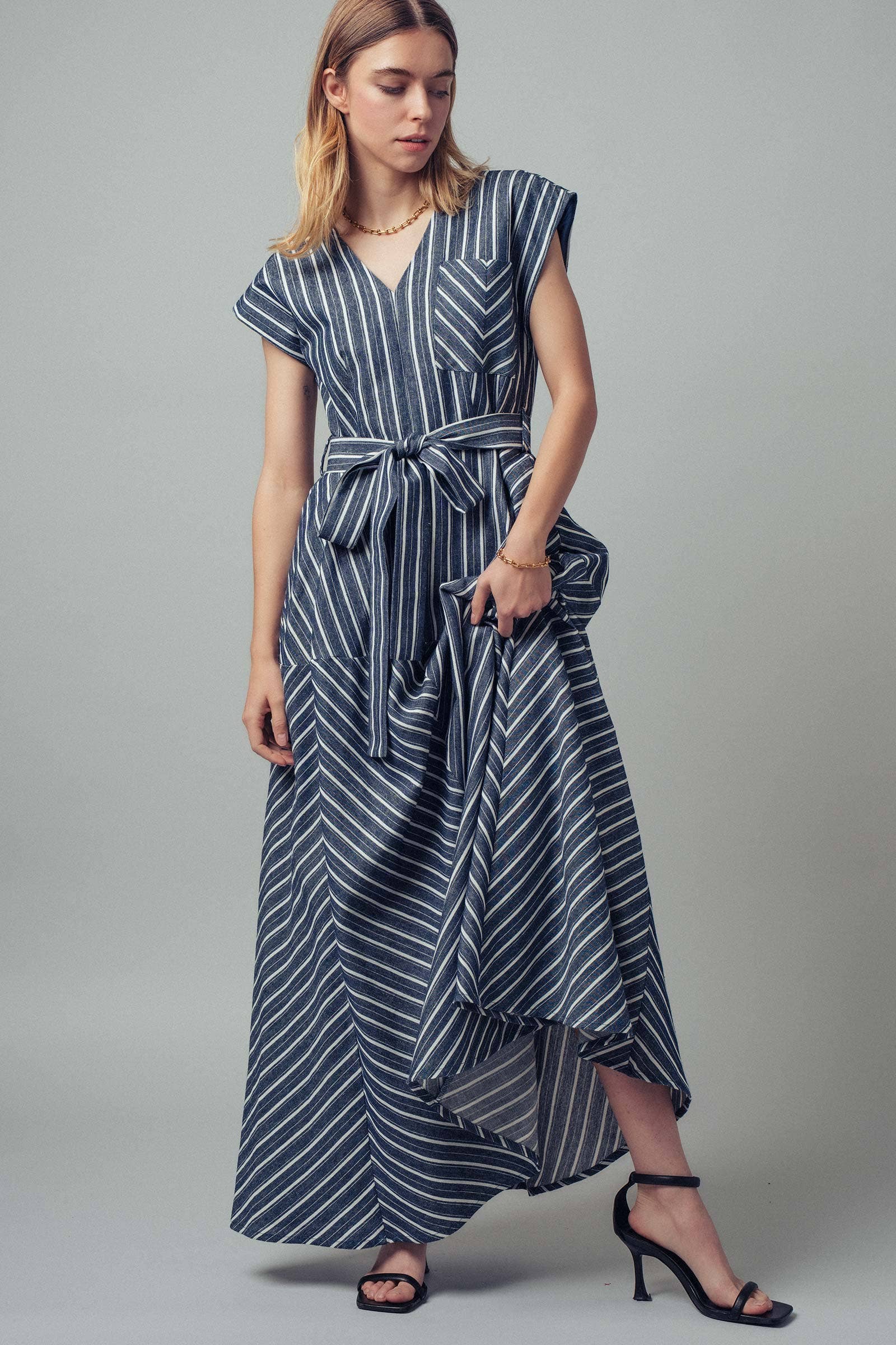 Urban Daizy Mixed Stripe Belted V-Neck Maxi Dress Navy Dress - Women's (UDZ-DR-00392) – alternate view 9
