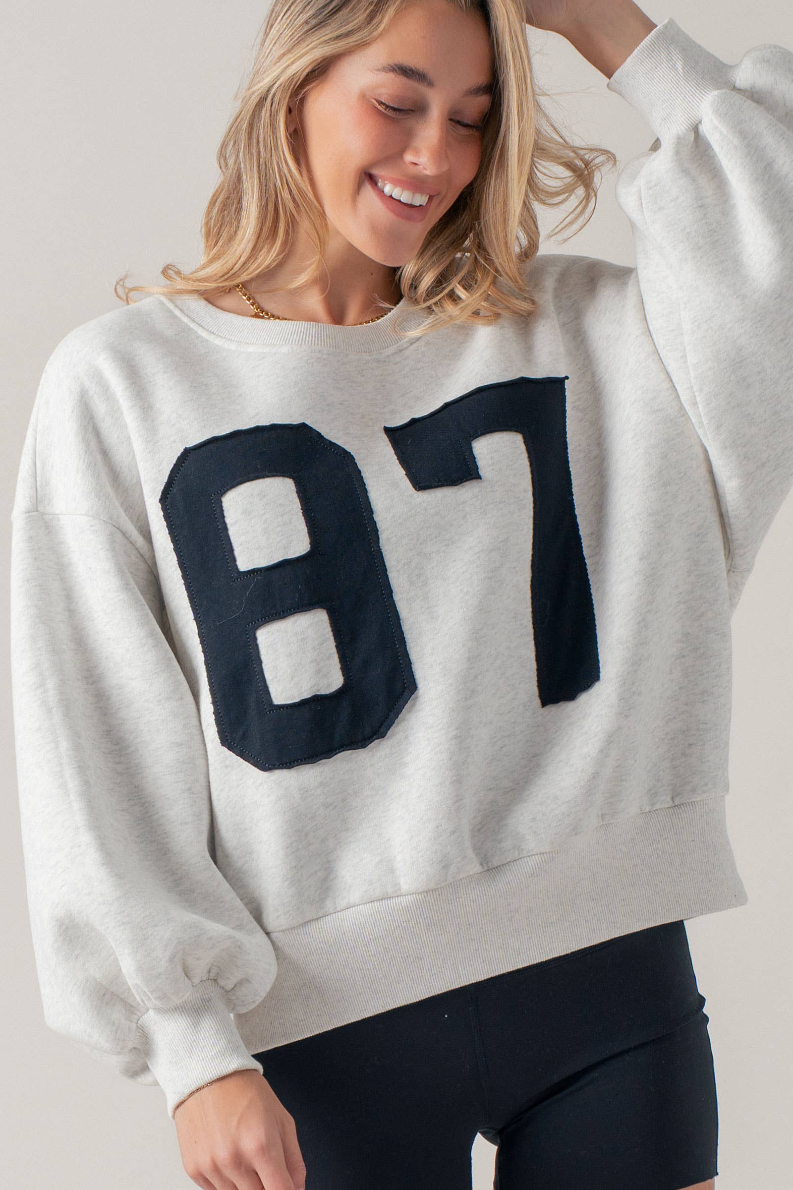 "87" Graphic Balloon Sleeve Oversized Sweatshirt