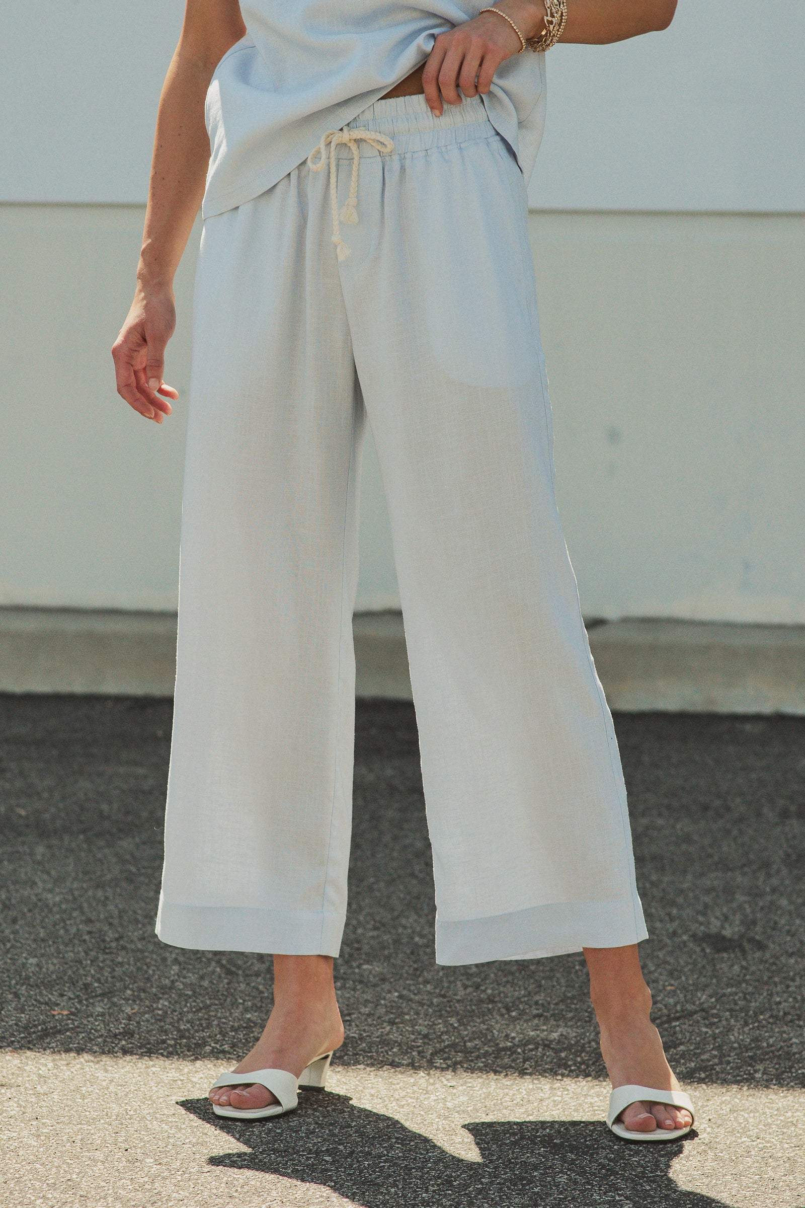 Linen Wide-Leg Drawstring Pants