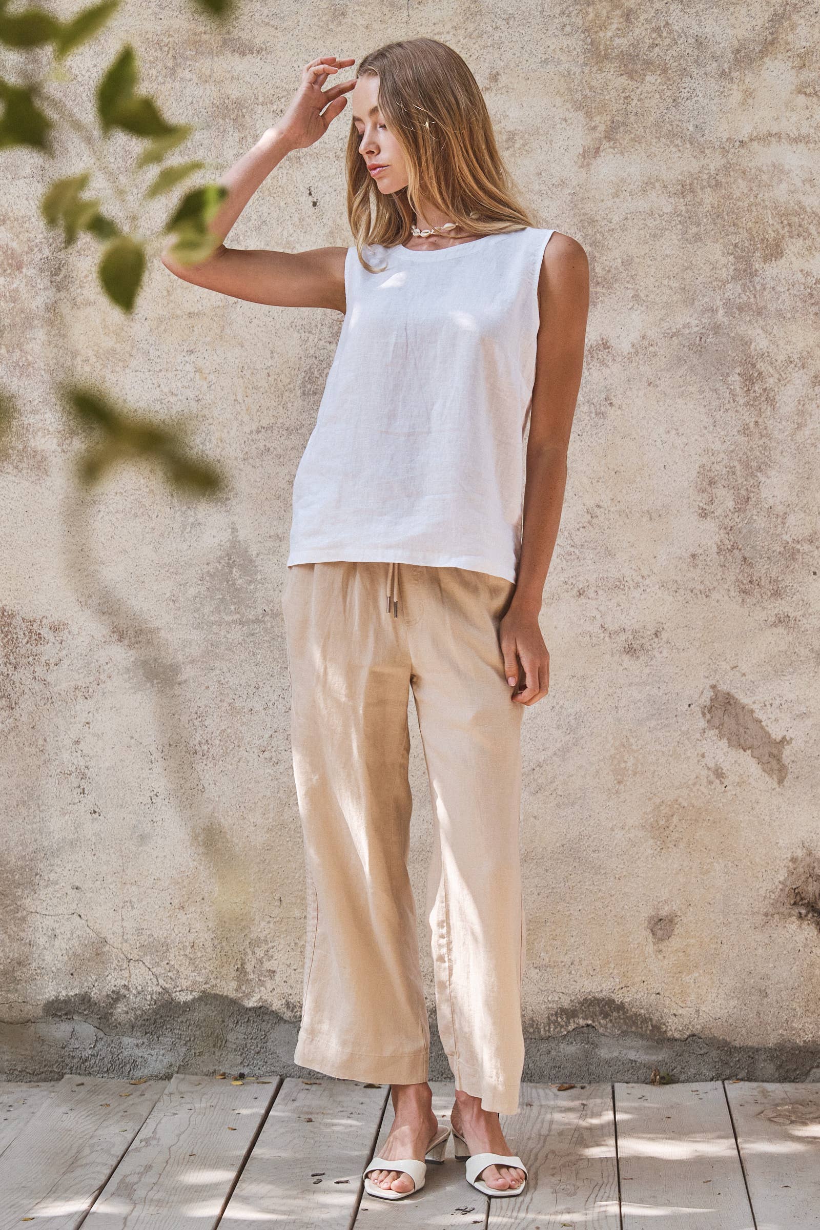 Urban Daizy Minimalist Keyhole Back Linen Sleeveless Top White Blouse - Women's (UDZ-TP-01082-White) – alternate view 8