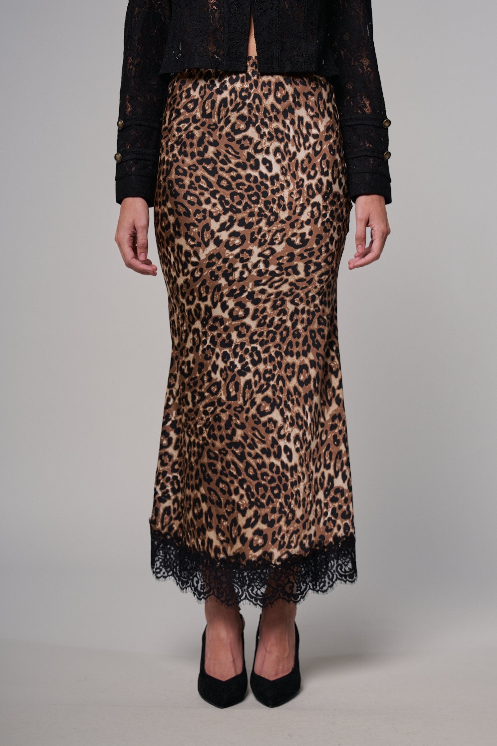 Leopard Print Lace Hem Maxi Skirt in LEOPARD - Women's Maxi Skirts | Urban Daizy