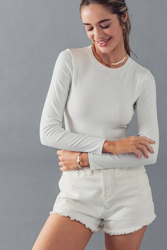Urban Daizy Essential Fitted Long Sleeve Crew Crop Top Ivory Knit Top - Women's (UDZ-TP-00031)