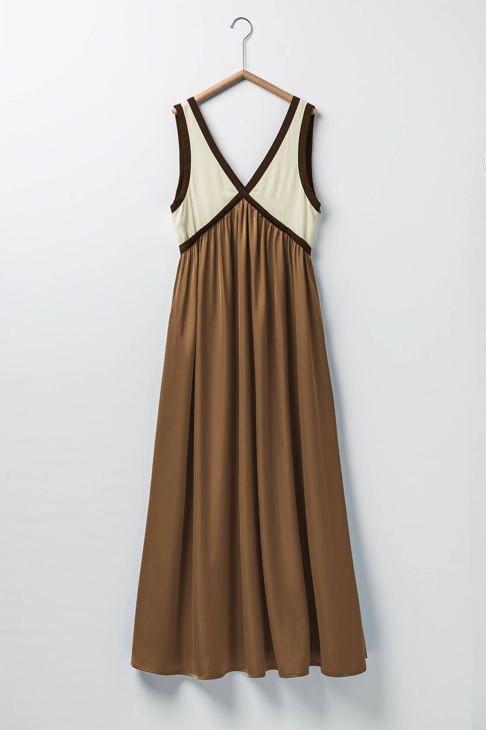 Contrast Piping Empire Waist Dress