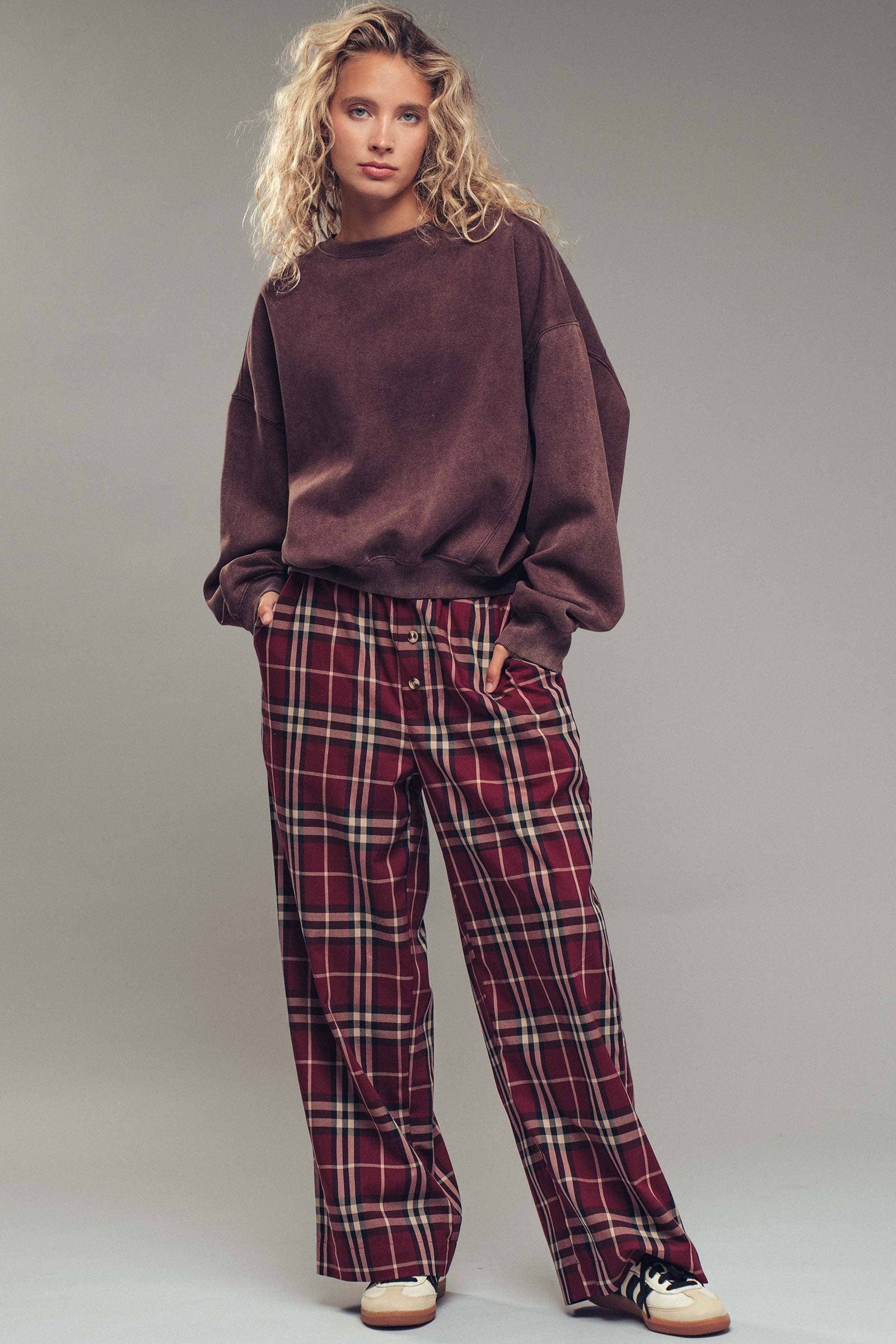 Pigment Washed Relaxed Fit Sweatshirt