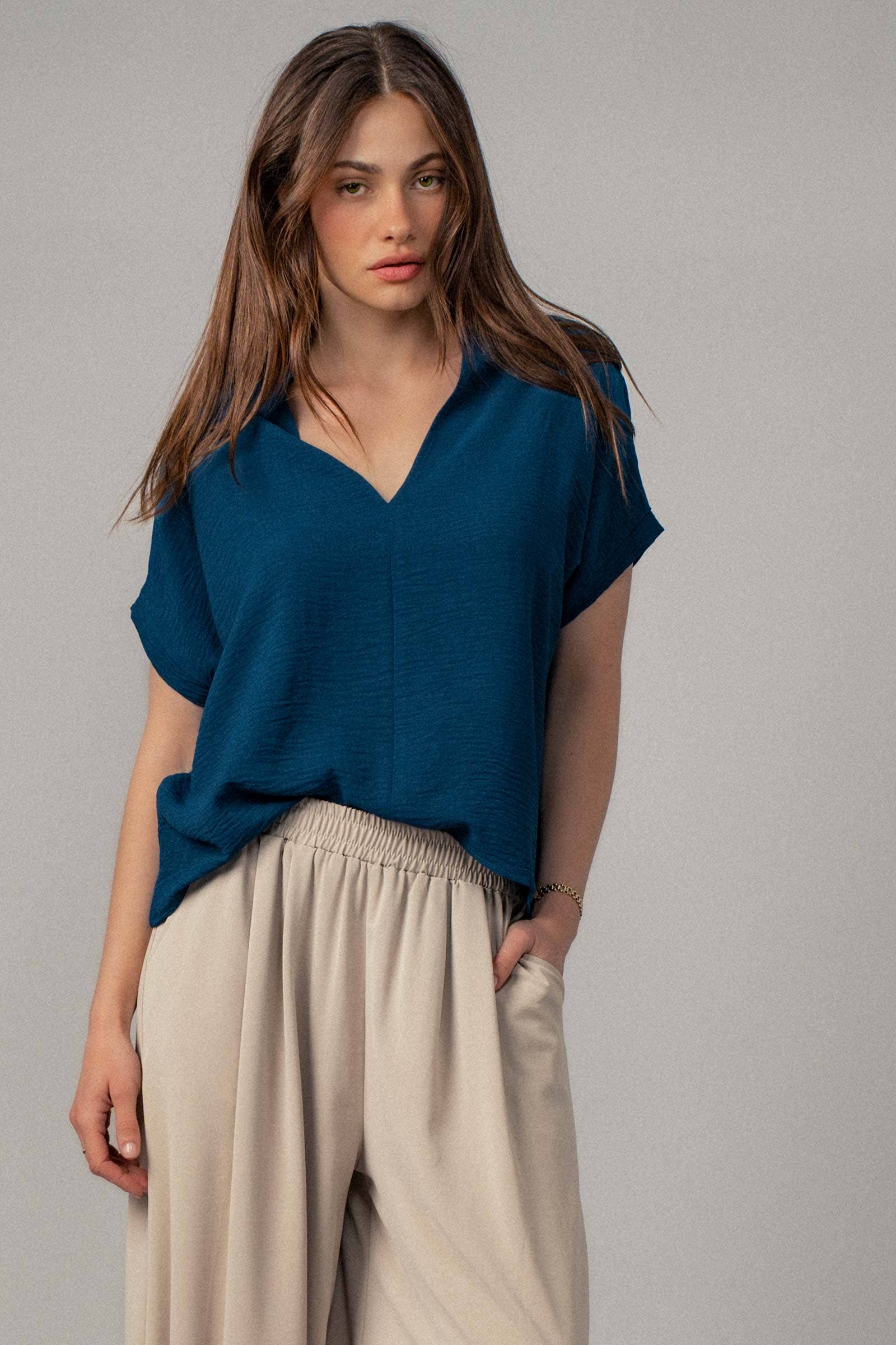 Urban Daizy Relaxed V-Neck Top with Folded Sleeves Ivory Blouse - Women's (UDZ-TP-00570) – alternate view 8
