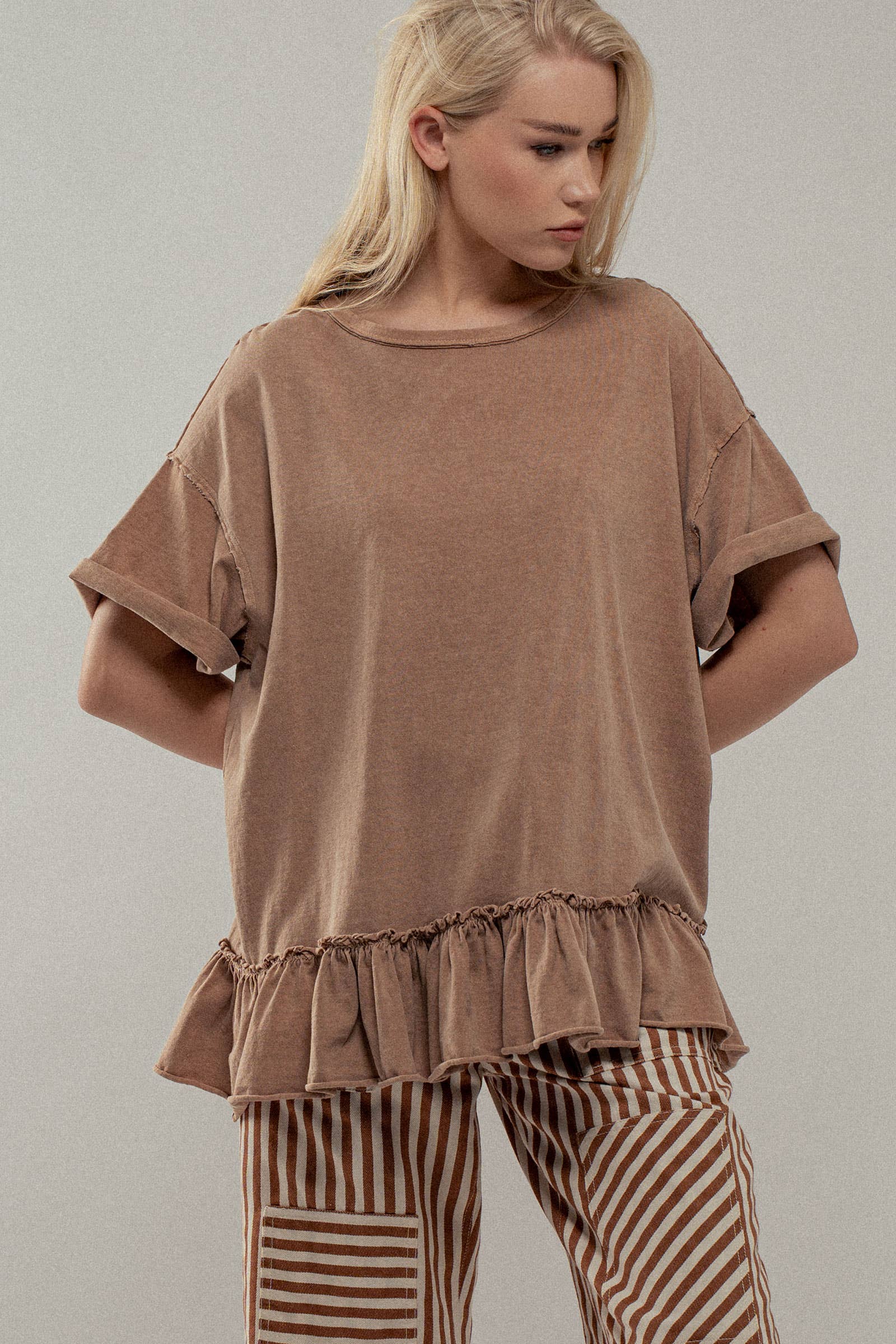 Casual Drop Shoulder Ruffle Hem Exposed Stitch Crew Neck Top