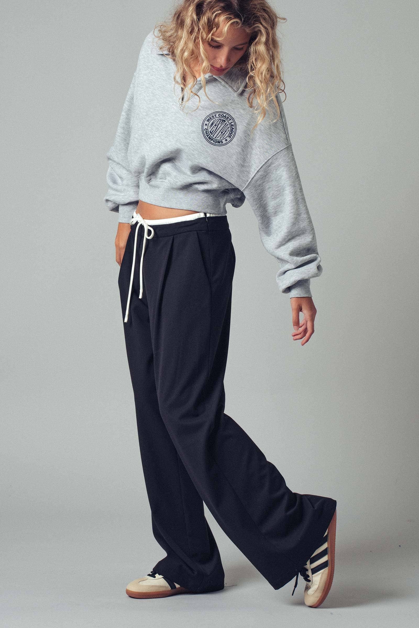 Relaxed Wide-Leg Drawstring Trousers