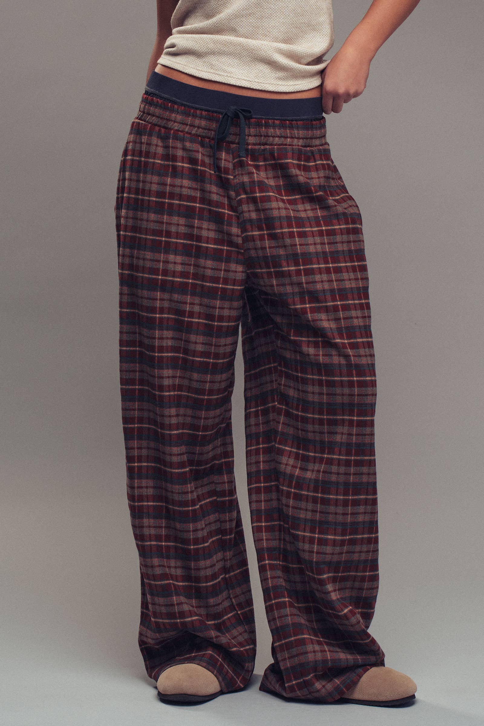 Urban Daizy Plaid Wide-Leg Lounge Pants Brown-Multi Lounge Sweatpants/Joggers - Women's (UDZ-KN-00150) – alternate view 5