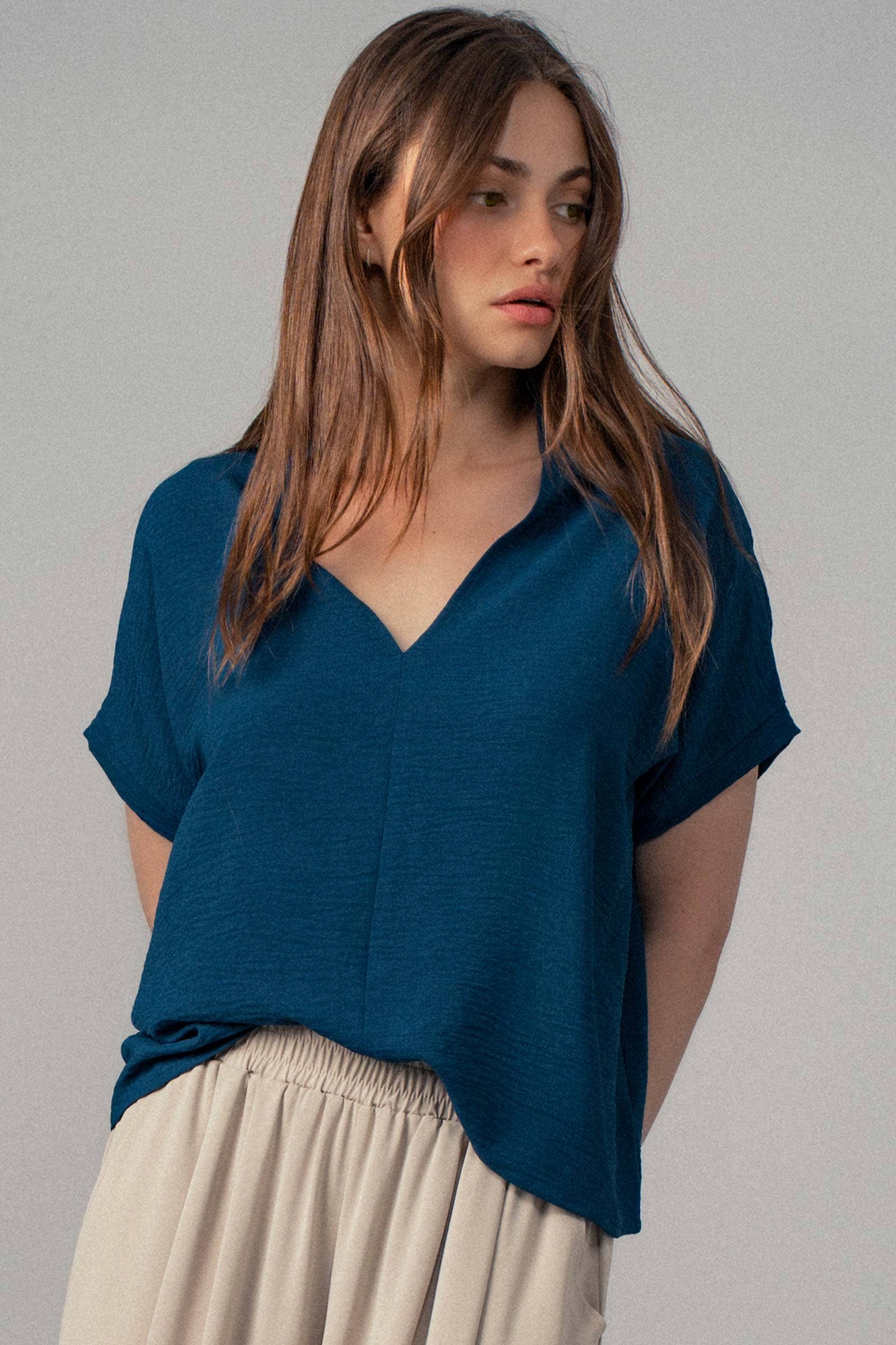 Urban Daizy Relaxed V-Neck Top with Folded Sleeves Ivory Blouse - Women's (UDZ-TP-00570) – alternate view 9