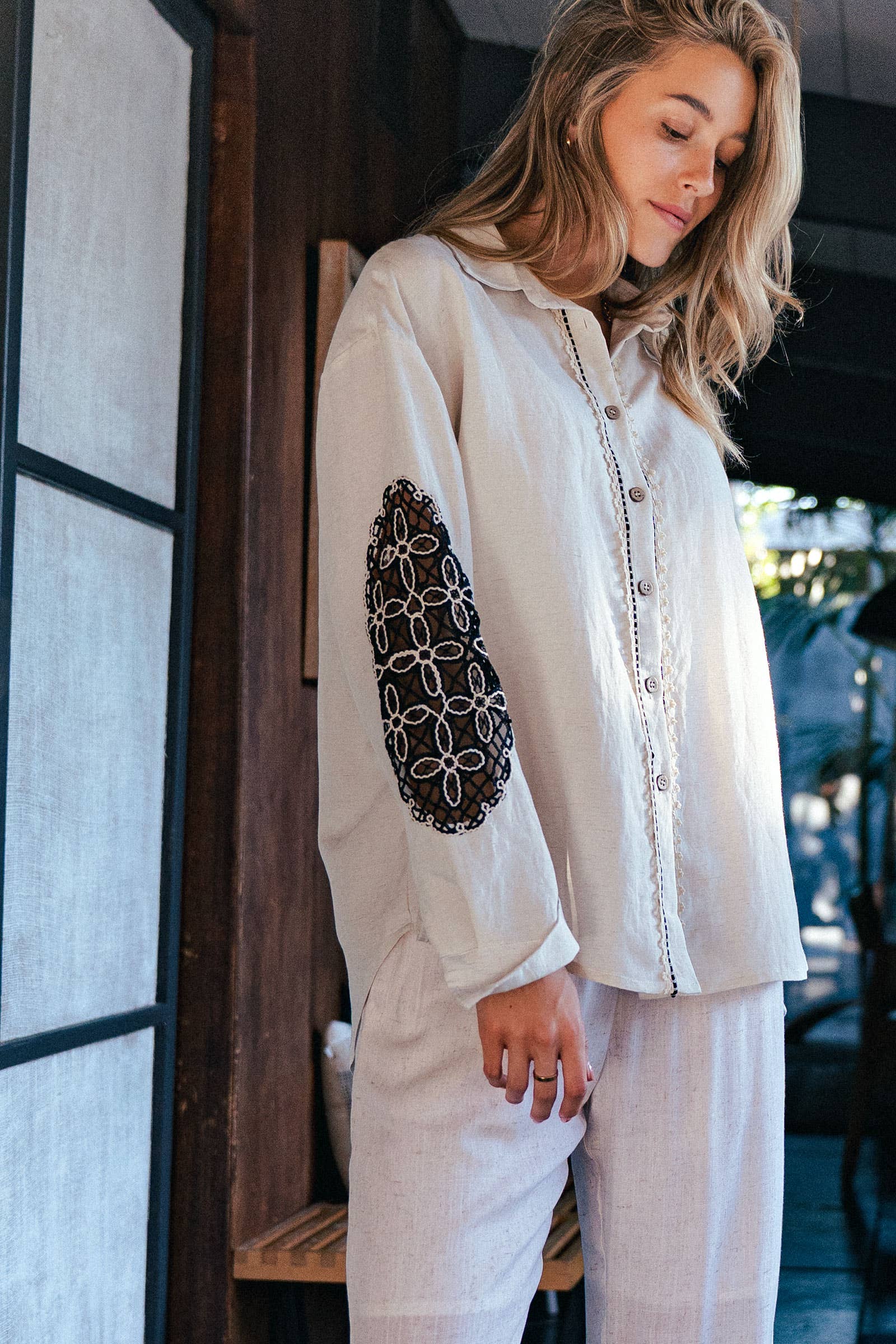Contrast Crochet Insert Button-Down Shirt