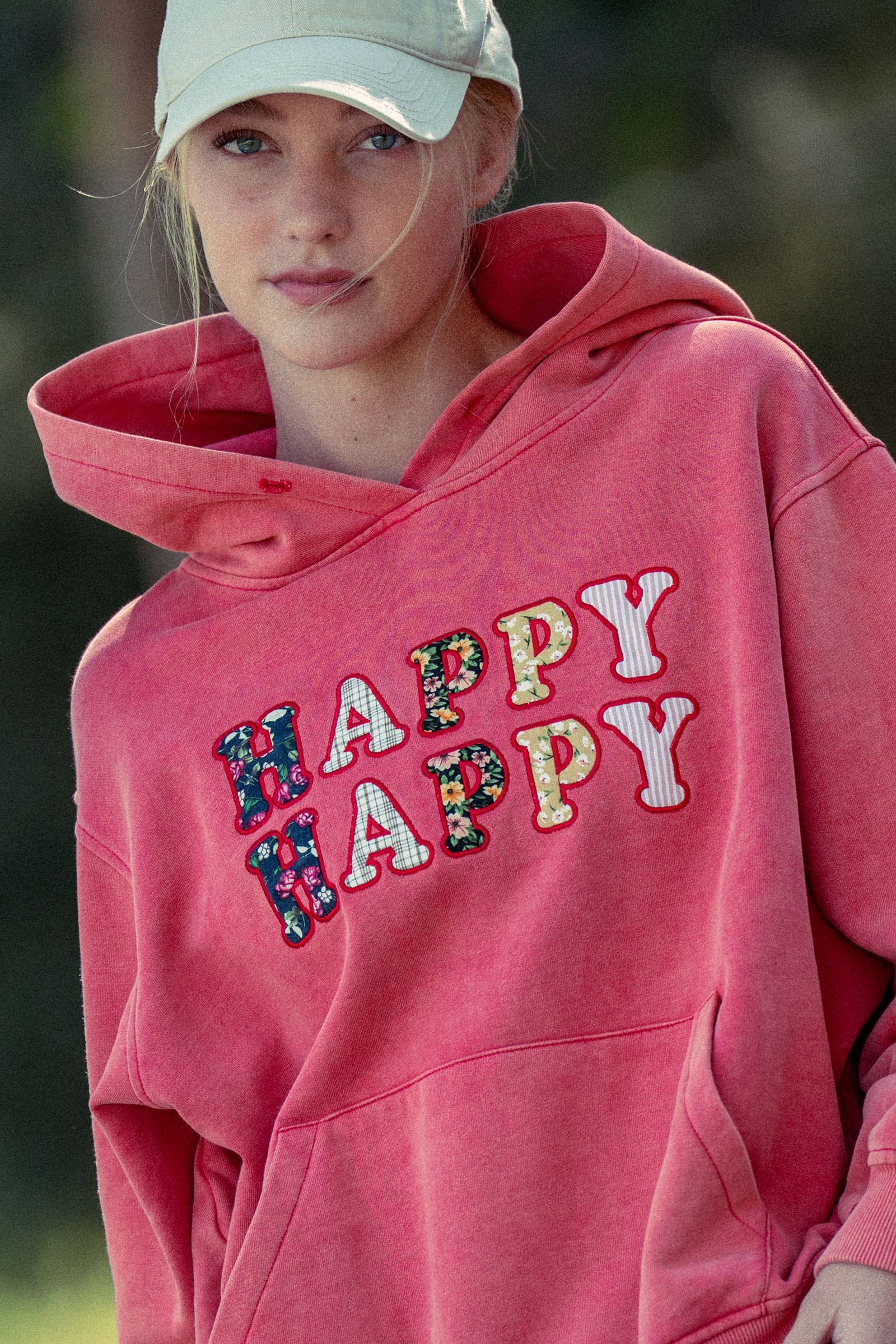 Urban Daizy "HAPPY HAPPY" Vintage Washed Hoodie Red Hoodie - Women's (UDZ-KN-00891) – alternate view 18