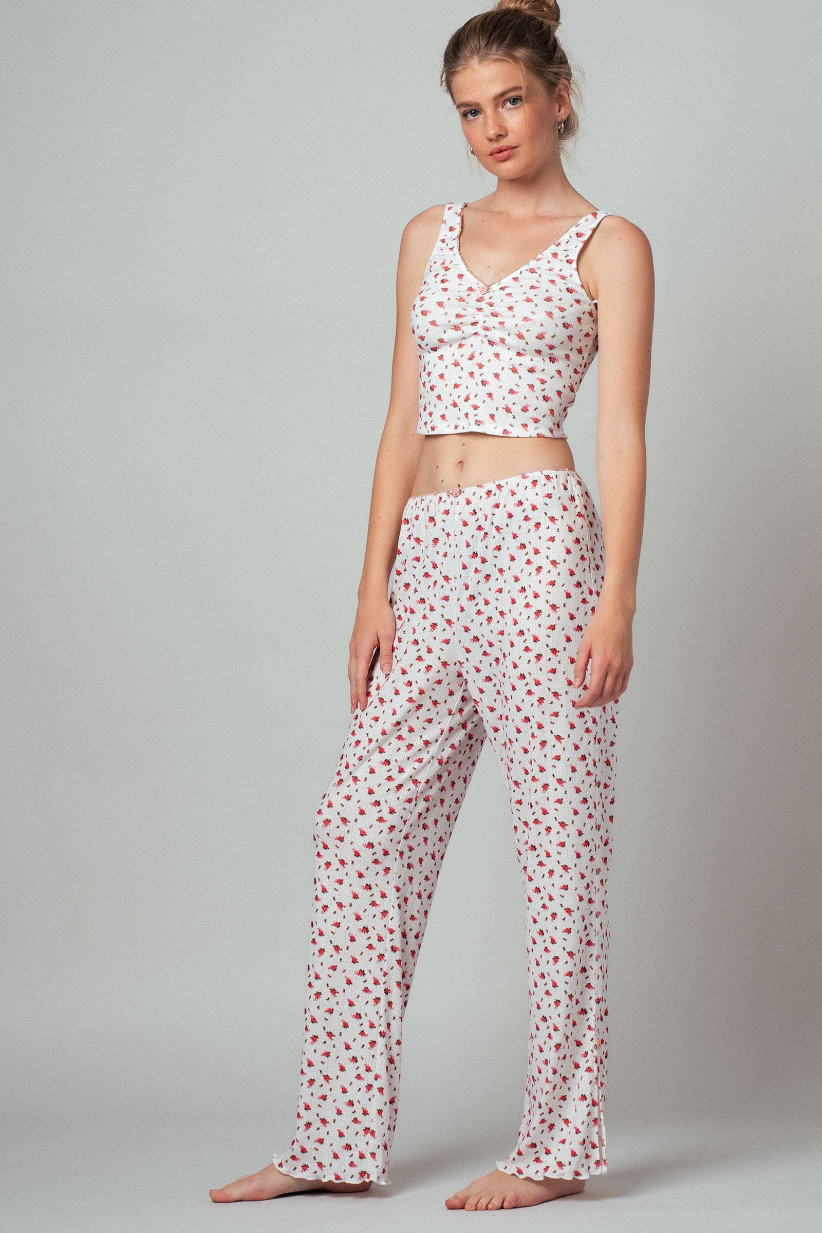 Urban Daizy Romantic Rose Print Ruched Crop Tank Ivory Tank Top - Women's (UDZ-TP-01032) – alternate view 7