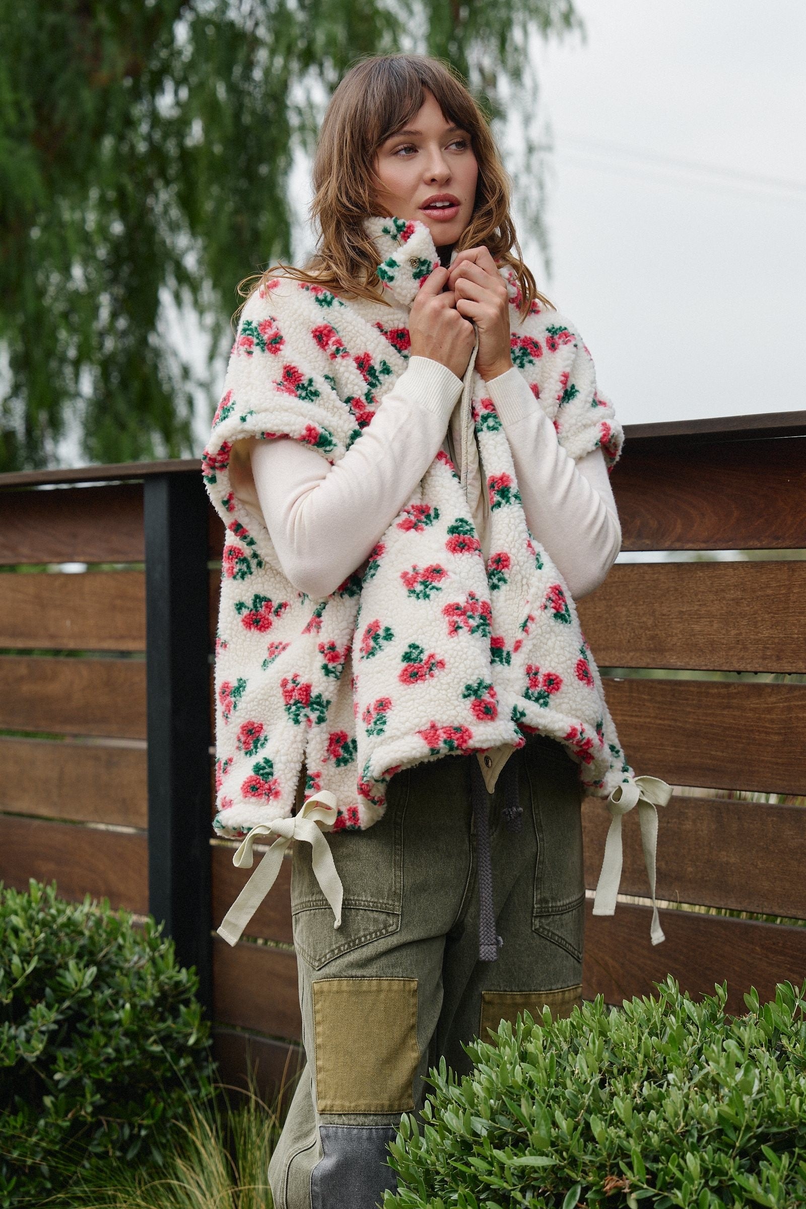 Painted Garden Fuzzy Vest in PRINT - Women's Vests | Urban Daizy