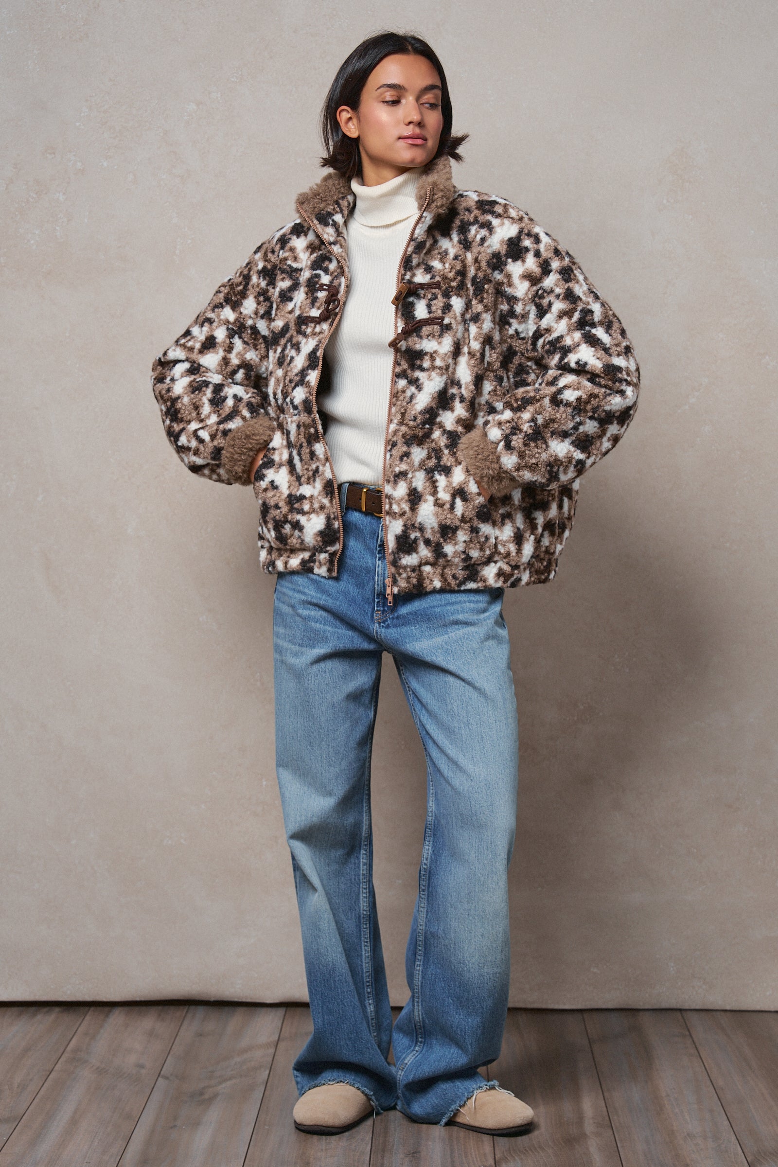 Abstract Motif Tactile Bomber