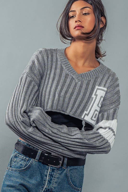 Urban Daizy Cropped Ribbed Knit V-Neck Sweater H-Grey Knit Top - Women's (UDZ-TP-00637) – alternate view 16