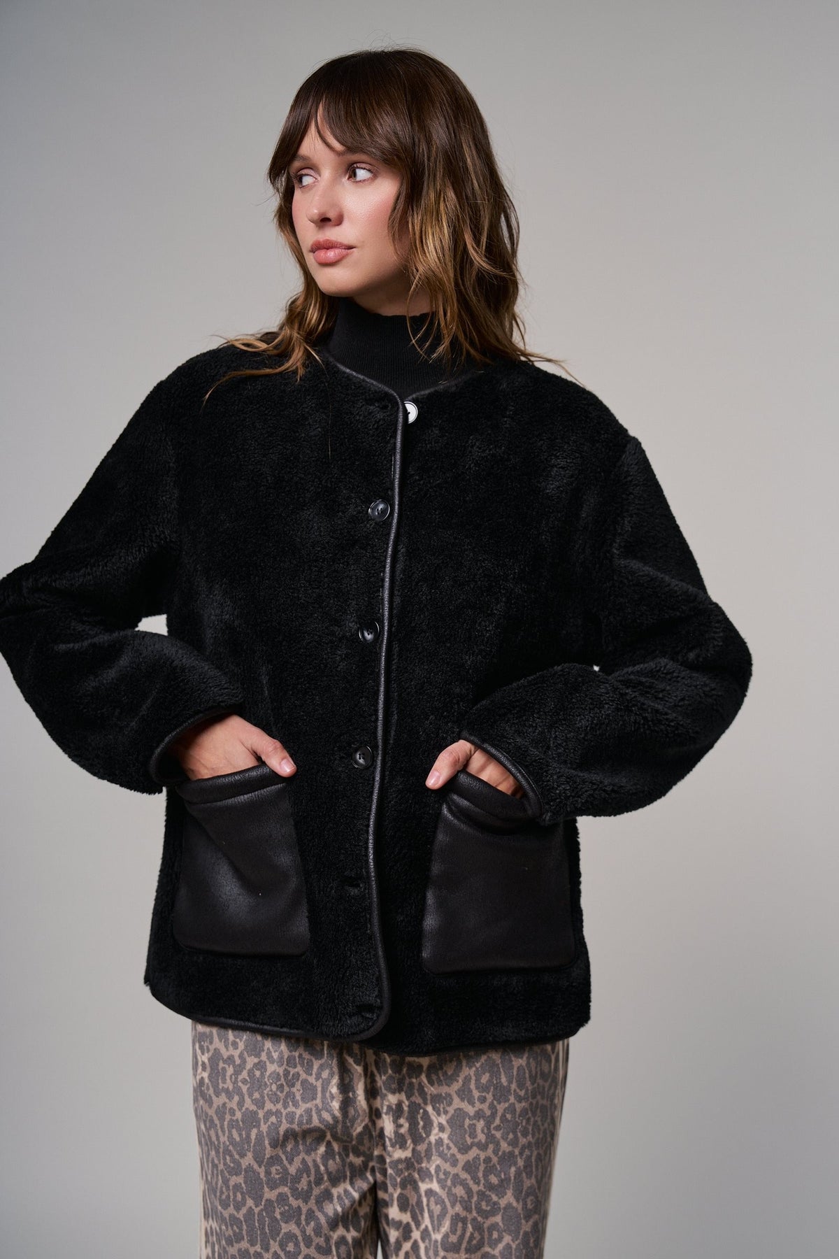 Cozy Boxy Shearling Jacket with Suede Pockets in BLACK - Women's Jackets & Blazers | Urban Daizy