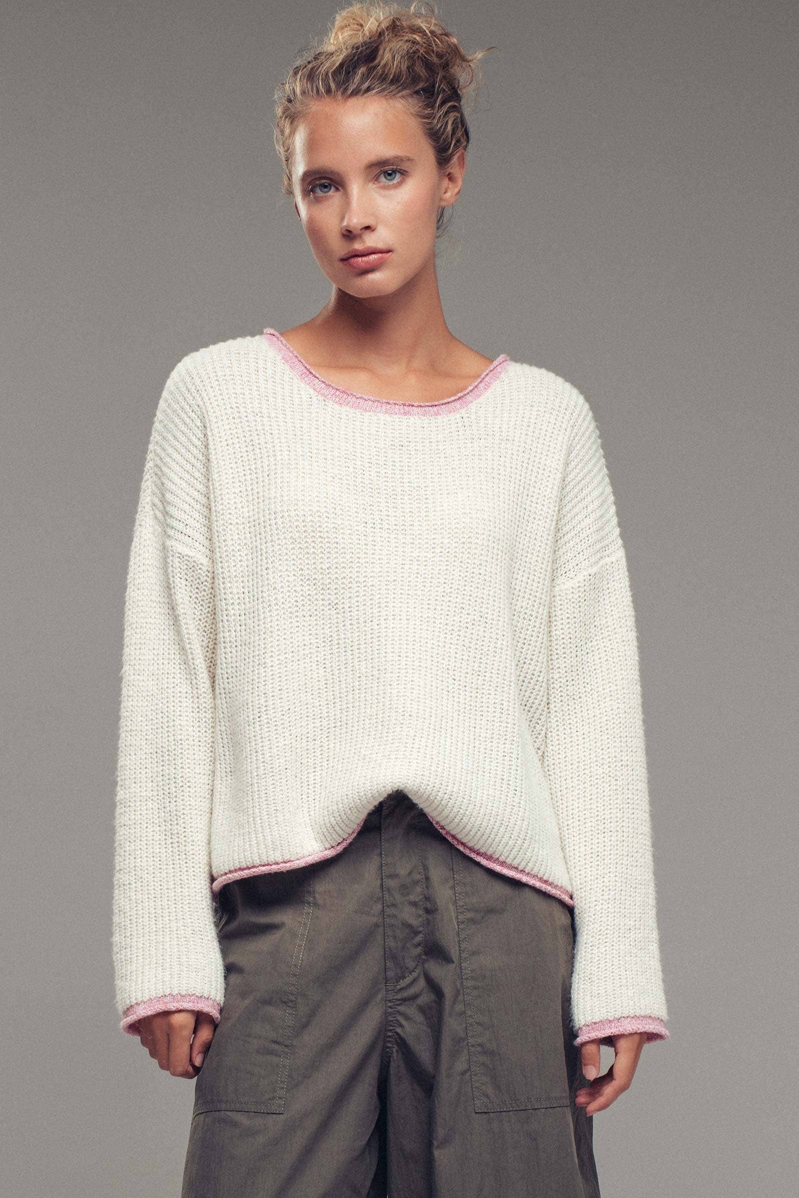 Bounded Contrast Trim Knit Sweater