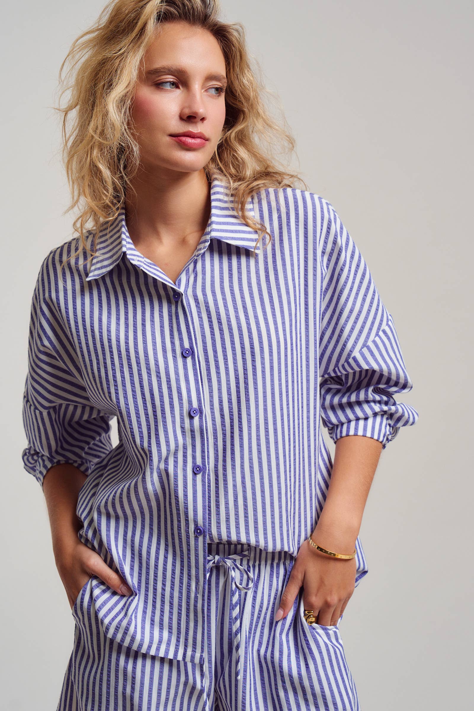 Urban Daizy Striped Seersucker Button-Down Shirt & Shorts Set Blue Lounge Set - Women's (UDST0148-Blue) – alternate view 15