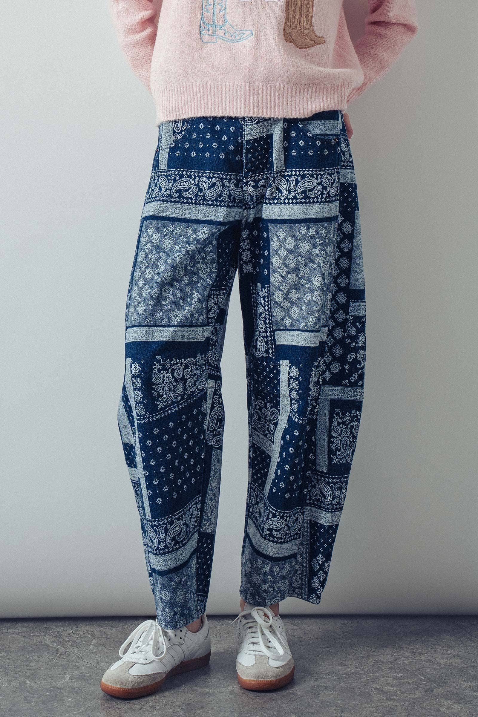 Urban Daizy Paisley Bandana Print Relaxed Fit Jeans Blue Jeans - Women's (UDPT0139) – alternate view 11