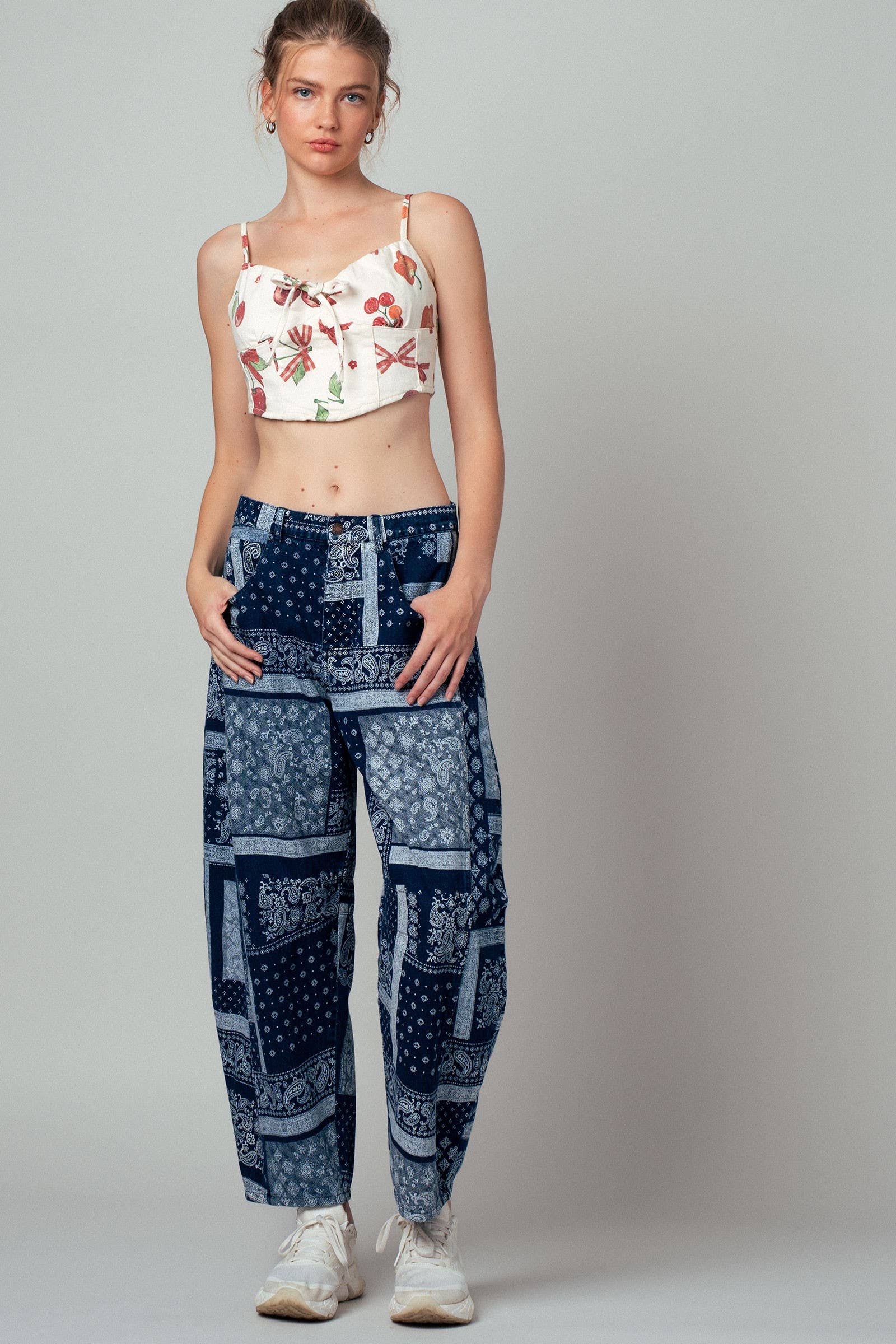 Urban Daizy Paisley Bandana Print Relaxed Fit Jeans Blue Jeans - Women's (UDPT0139) – alternate view 14