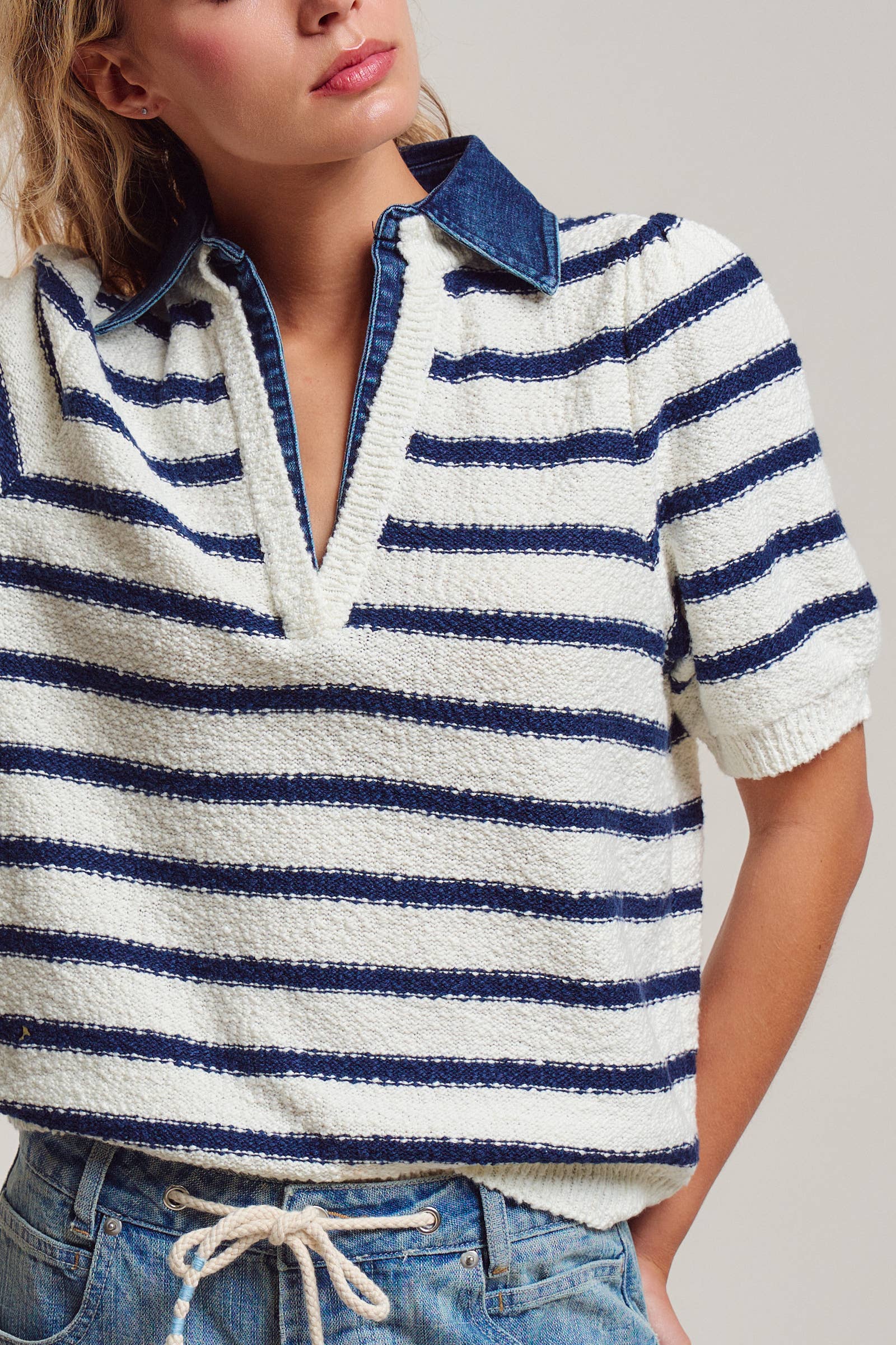 Urban Daizy Denim Collar Striped Textured Knit Puff Sleeve Polo Ivory-Blue Polo - Women's (UDTP1433-Ivory-Blue) – alternate view 6