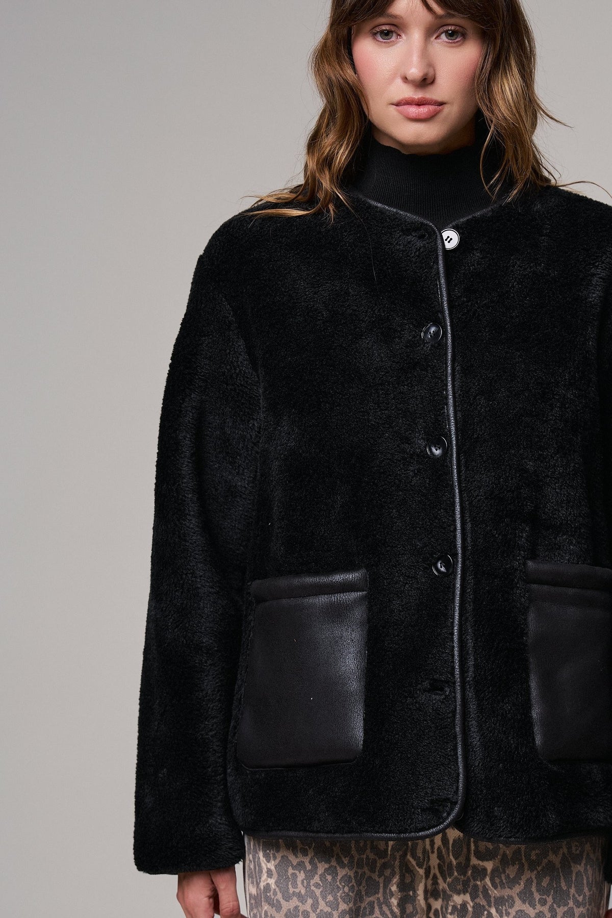 Cozy Boxy Shearling Jacket with Suede Pockets in BLACK - Women's Jackets & Blazers | Urban Daizy