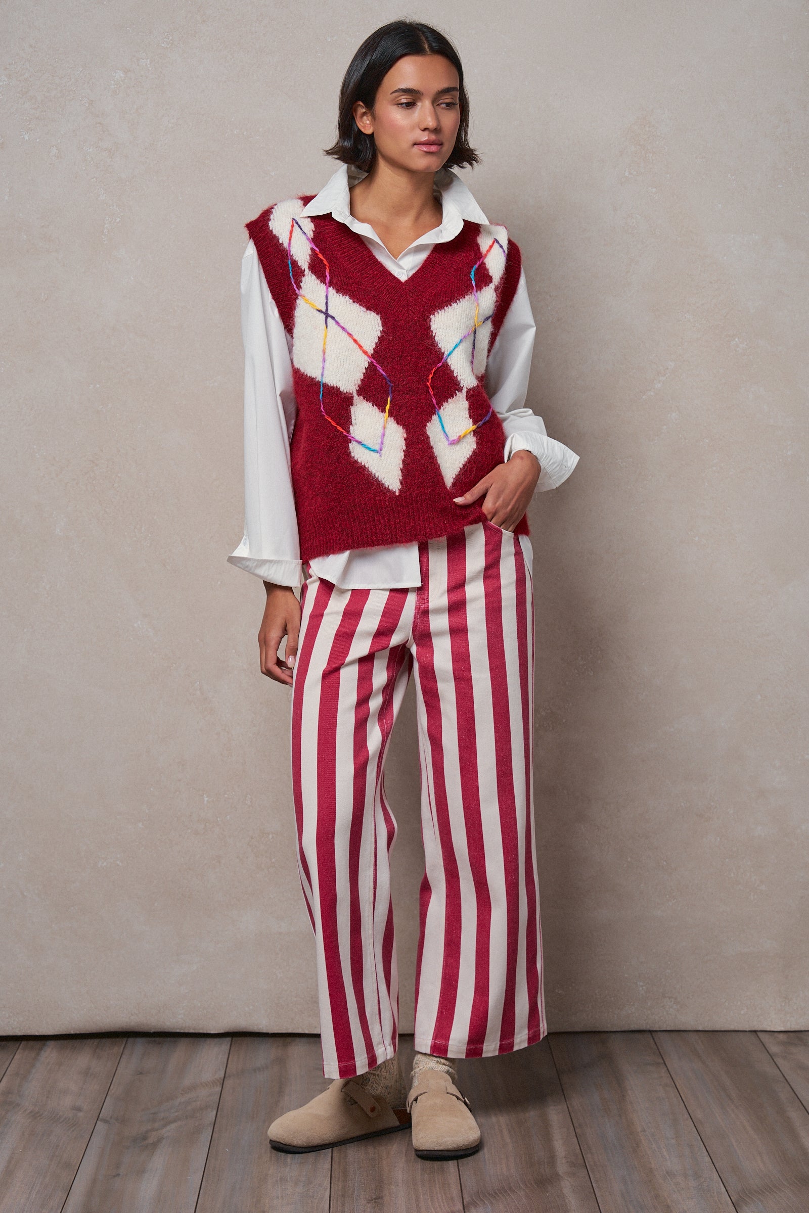 Argyle Knit V-Neck Sweater Vest