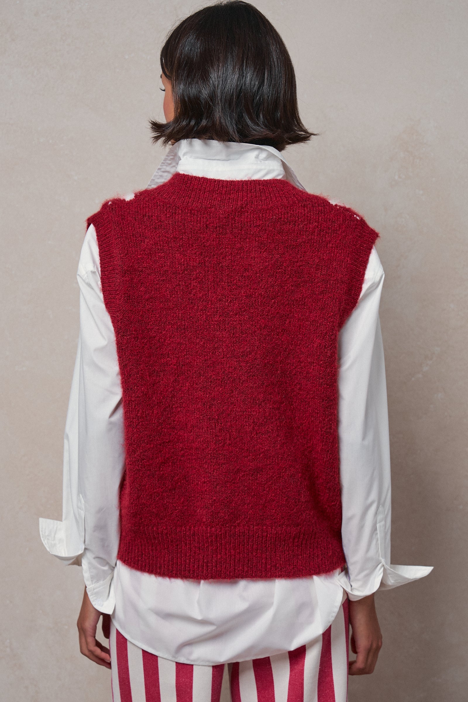Argyle Knit V-Neck Sweater Vest