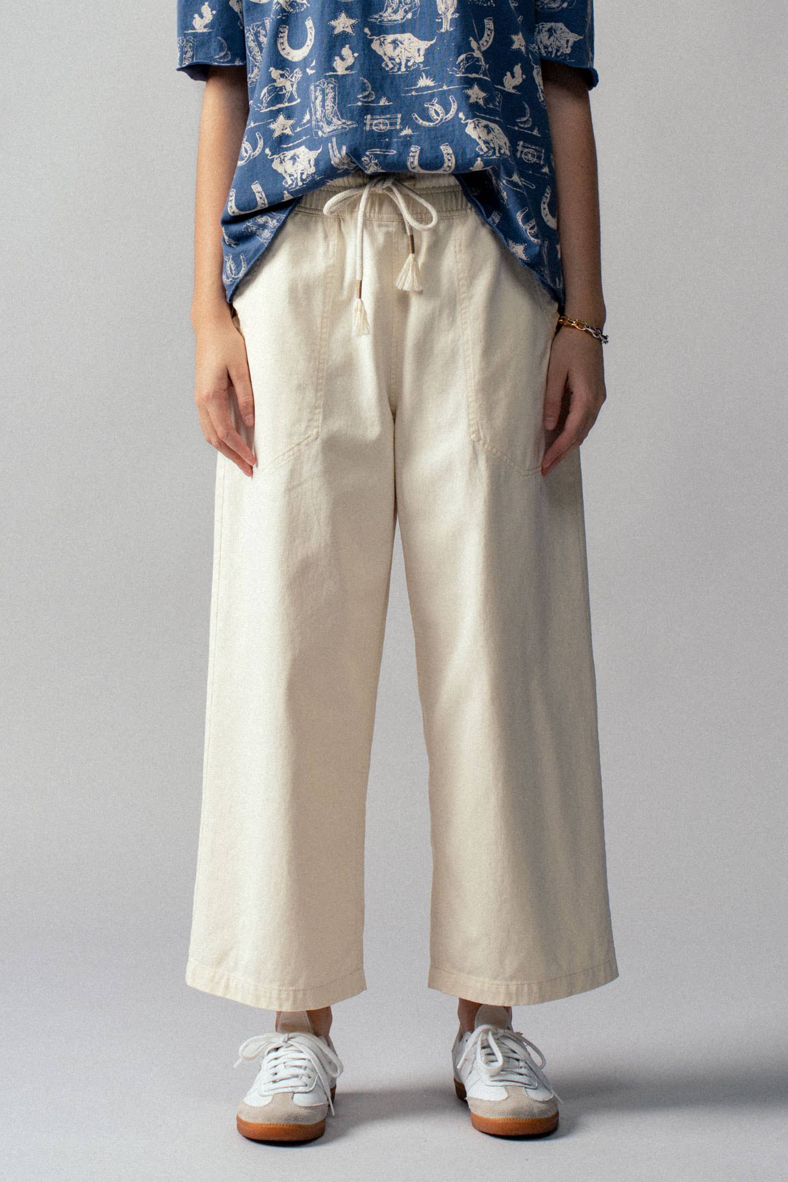 Light Blue Wide-Leg Cropped Pants
