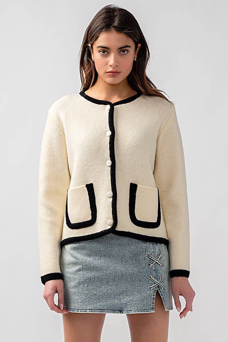 Urban Daizy Classic Contrast Trim Patch Pocket Cardigan Ivory Cardigan - Women's (UDZ-KN-00363) – alternate view 3