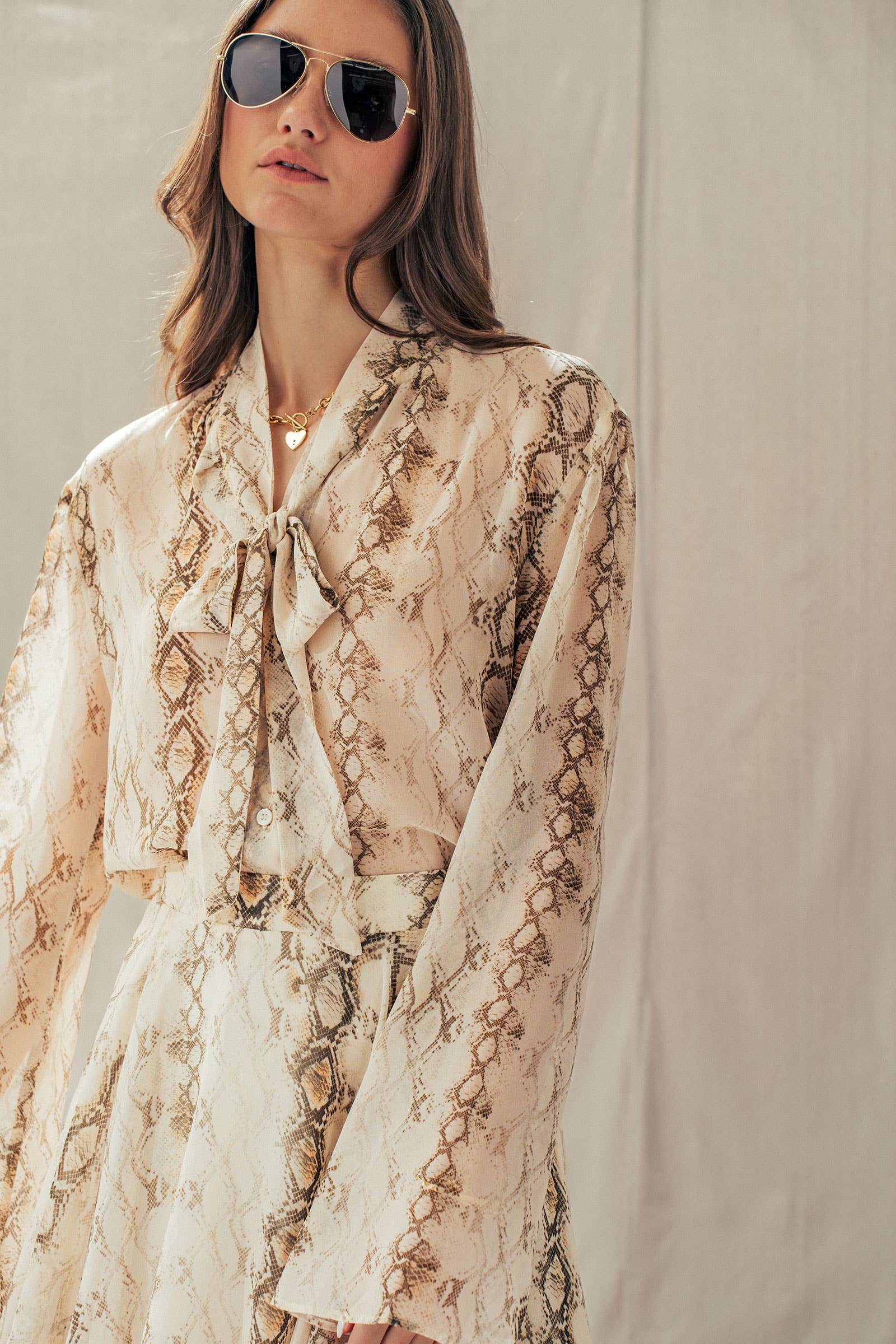 Urban Daizy Snake Print Tie Neck Blouse Long Sleeve Cream-Multi Blouse - Women's (UDZ-TP-01051)