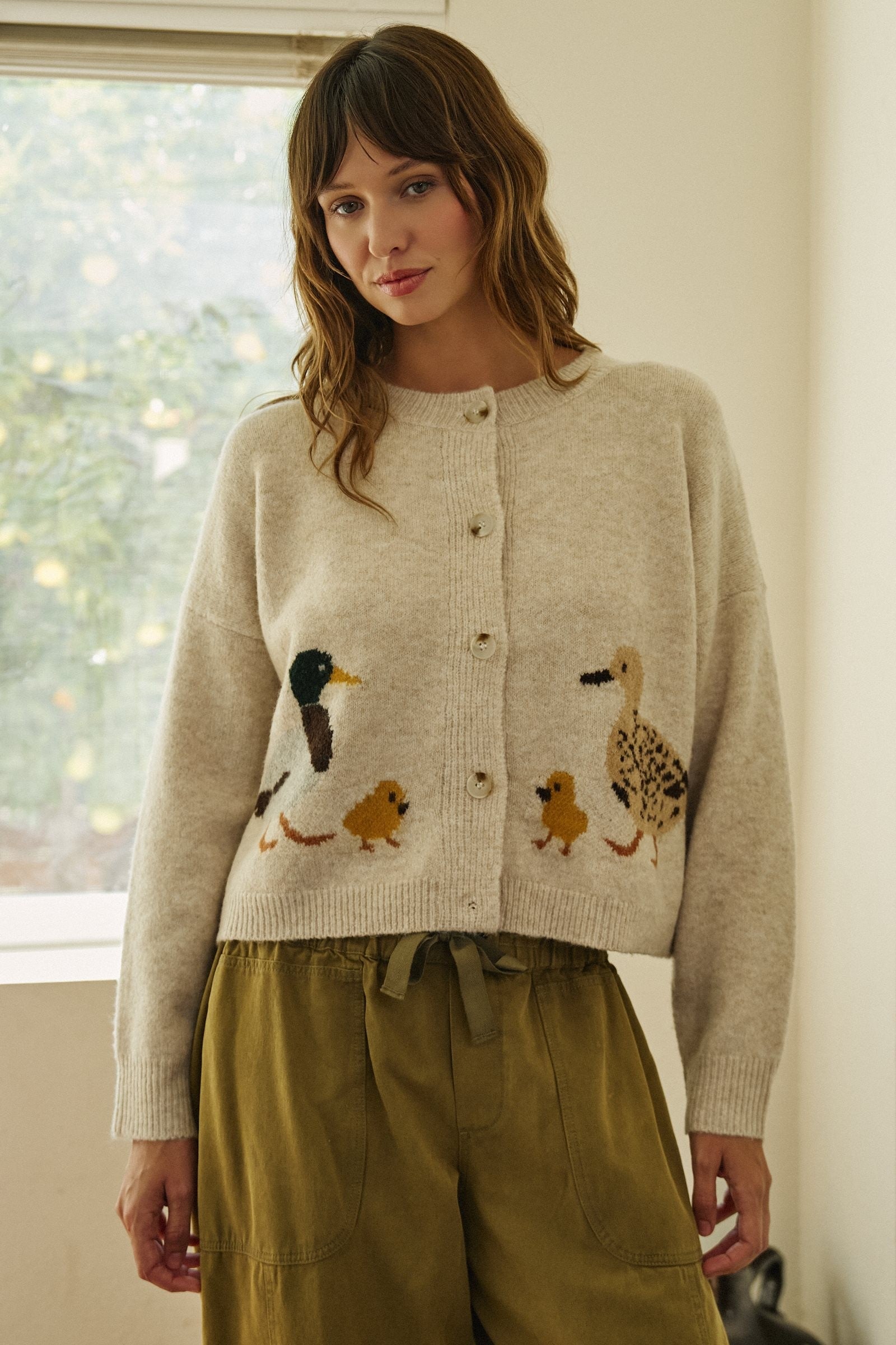 Duckling Parade Intarsia Cardigan in OATMEAL - Women's Cardigans & Shrugs | Urban Daizy