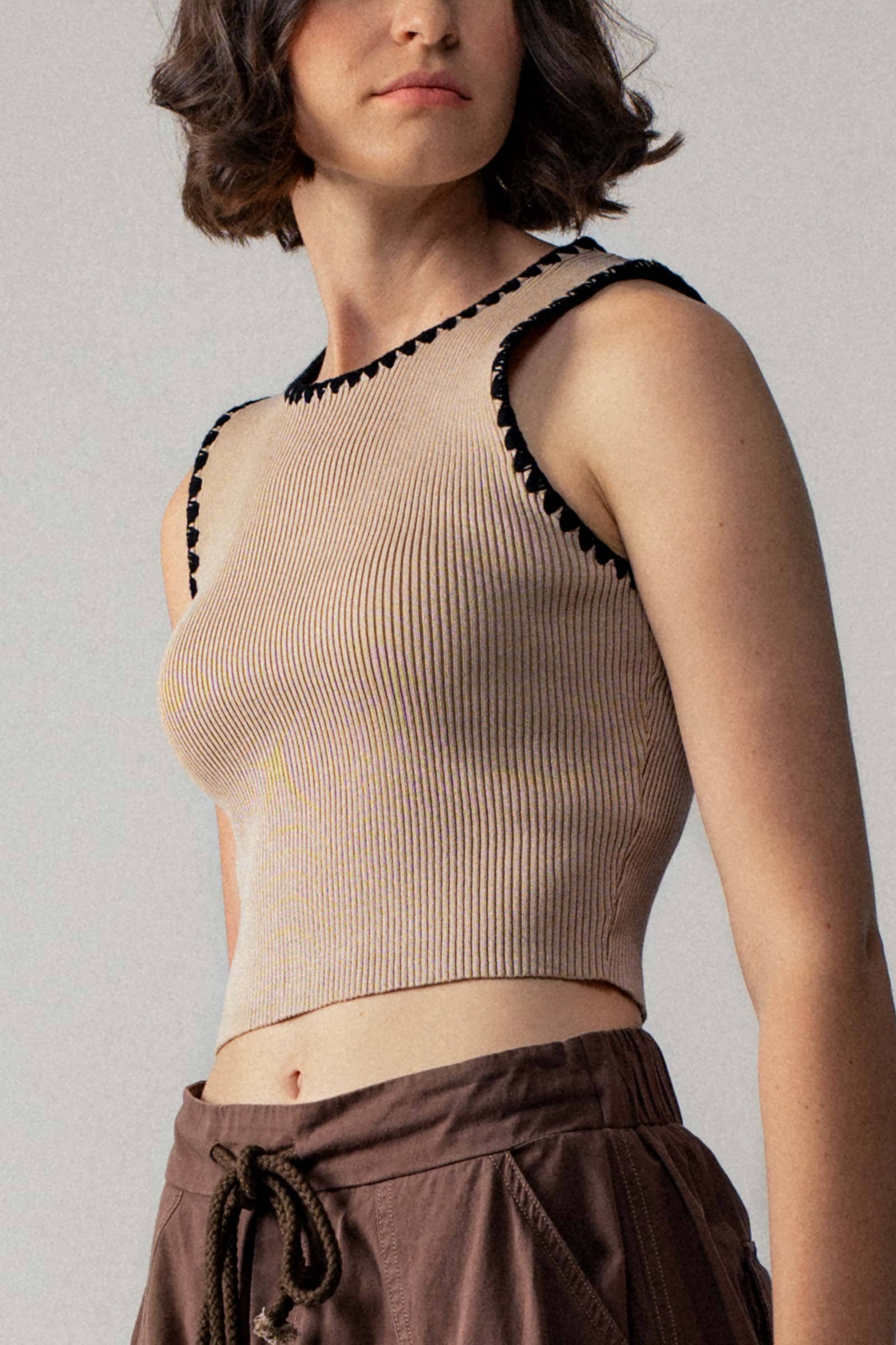 Urban Daizy Scalloped Ribbed Knit Crop Top Khaki Knit Top - Women's (UDZ-TP-00809) – alternate view 6