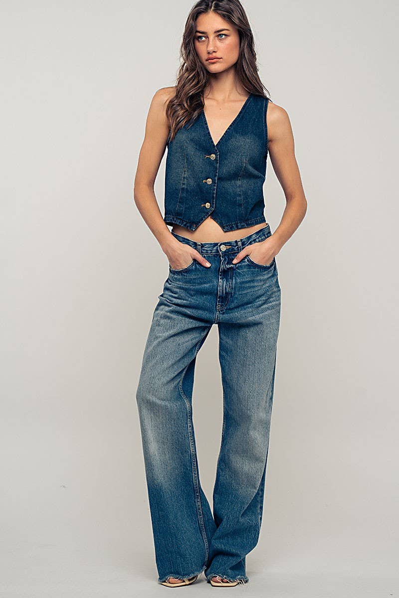 Urban Daizy Contrast Stitch Detail Button Front Denim Vest Denim Outerwear Vest - Women's (UDZ-OT-00231) – alternate view 8