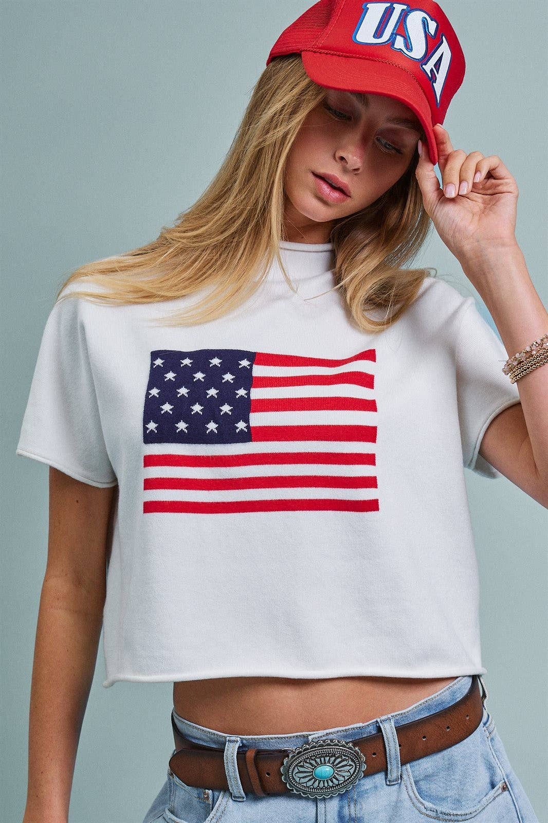 Urban Daizy American Flag Graphic Raw Edge Crop Tee White T-Shirt (Graphic) - Women's (UDZ-TP-01083-White)