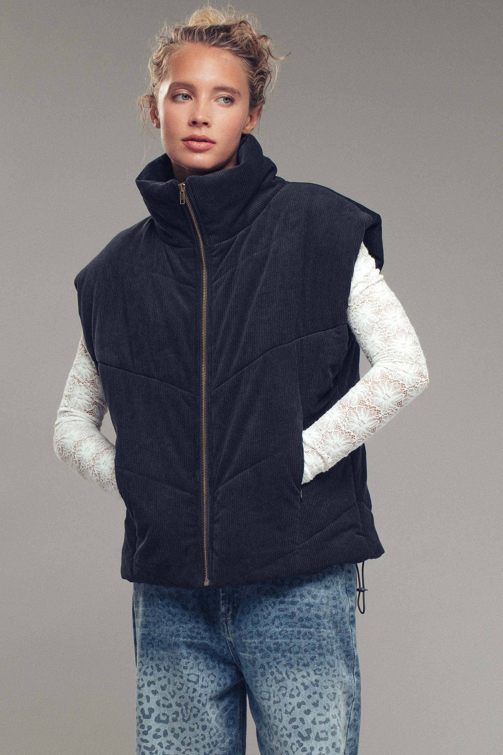 Urban Daizy Sleeveless Corduroy Toggle Hem Puff Vest Charcoal Outerwear Vest - Women's (UDZ-OT-00072)