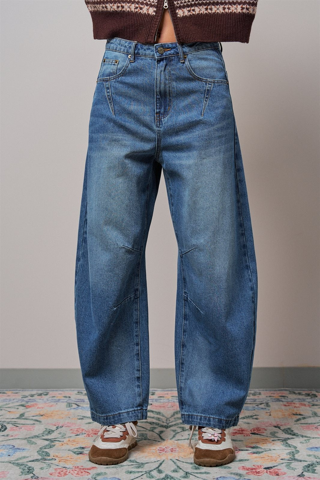 Retro Fade Wide-Leg Barrel Jeans in DENIM - Women's Wide Leg Jeans | Urban Daizy
