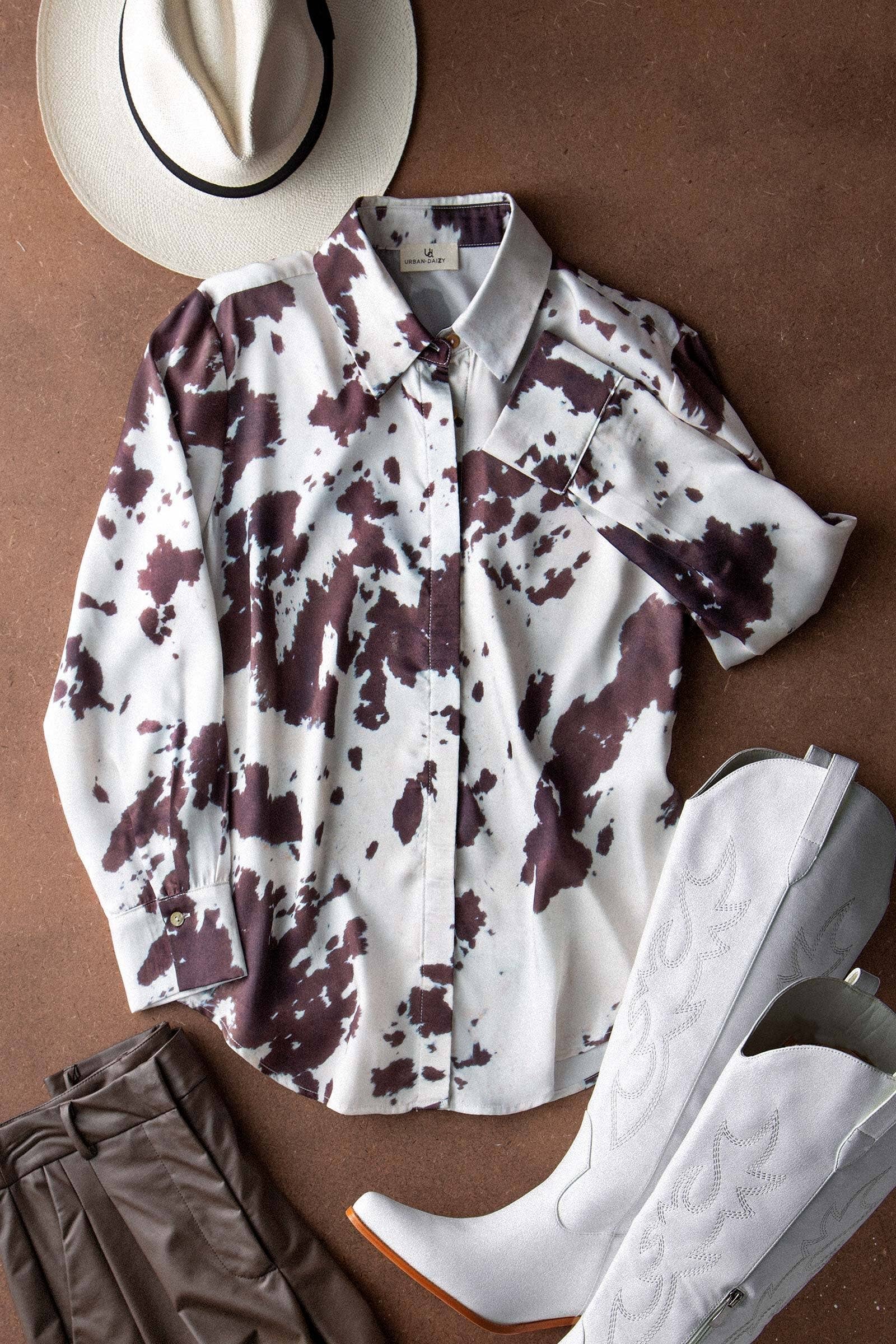 Urban Daizy Cowhide Print Western Button Down Shirt Brown Button Down Shirt - Women's (UDZ-DR-00390) – alternate view 3