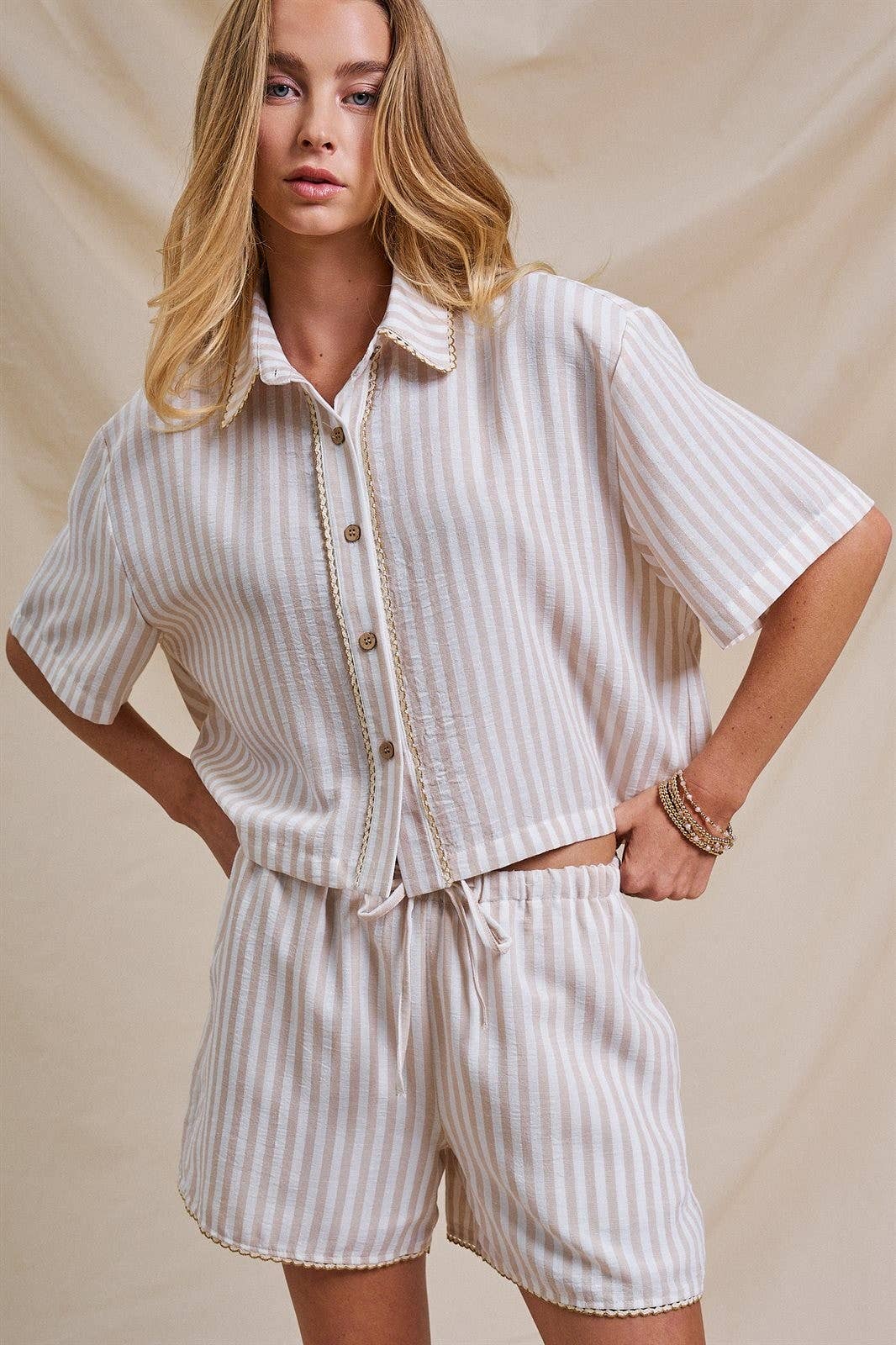 Urban Daizy Striped Scalloped Trim Cropped Shirt Cream Button Down Shirt - Women's (UDZ-TP-01088-Cream)