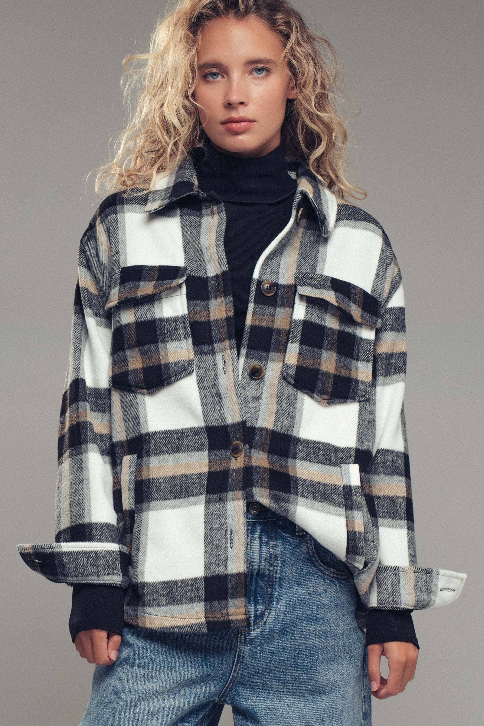 Urban Daizy Plaid Button-Down Jacket Black Shirt Jacket Shacket - Women's (UDZ-OT-00051) – alternate view 7