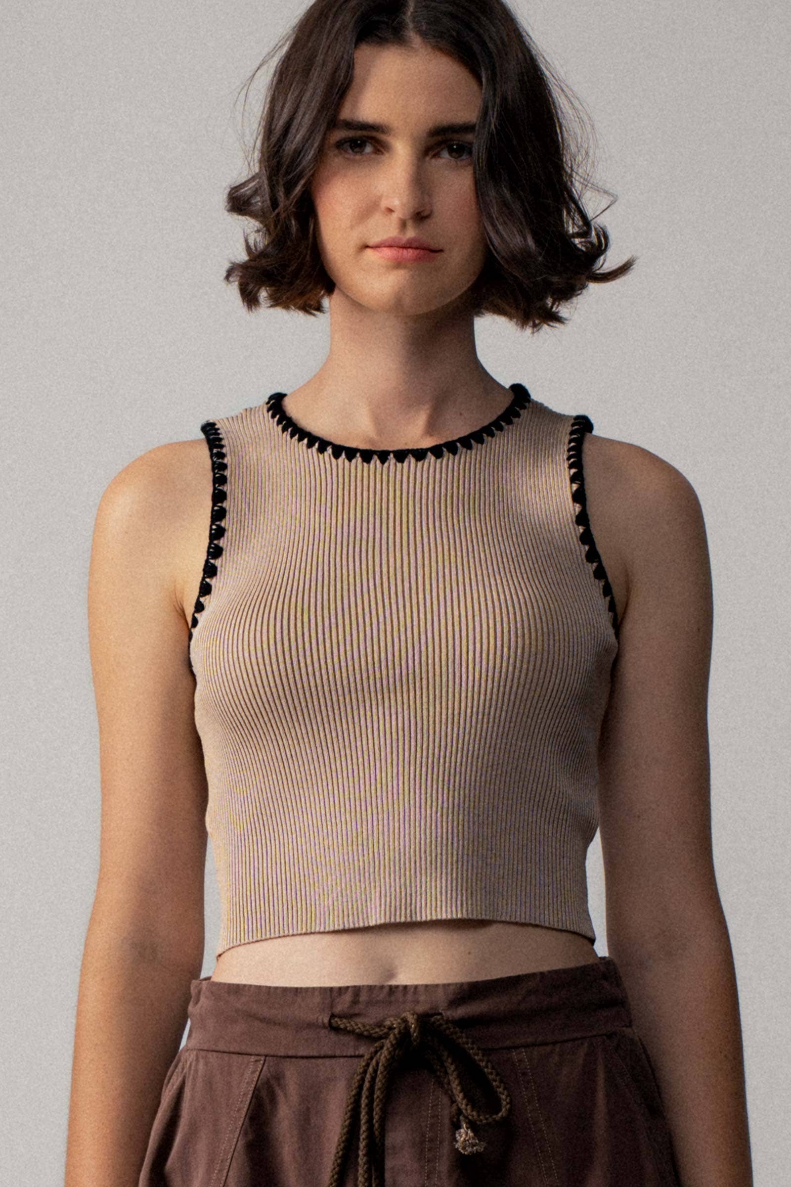 Urban Daizy Scalloped Ribbed Knit Crop Top Khaki Knit Top - Women's (UDZ-TP-00809)