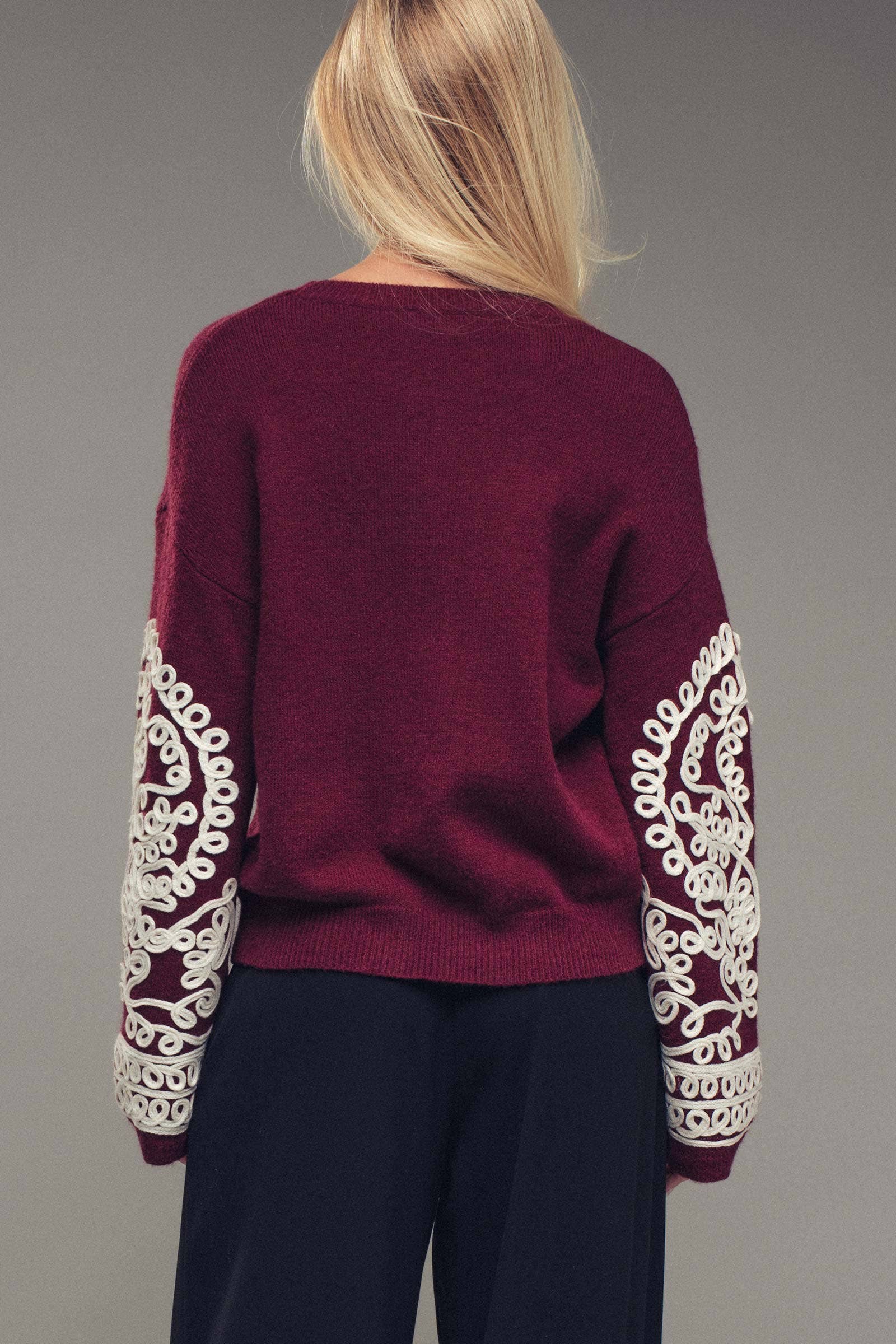 Urban Daizy Embroidered Sleeve Ivory Knit Sweater Ivory-Black Knit Sweater - Women's (UDZ-KN-00654) – alternate view 18